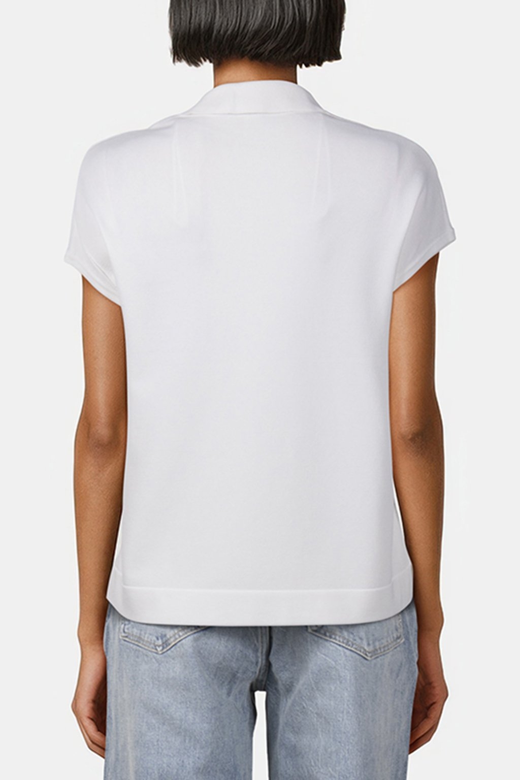 COMMA STRICKWAREN WHITE 2