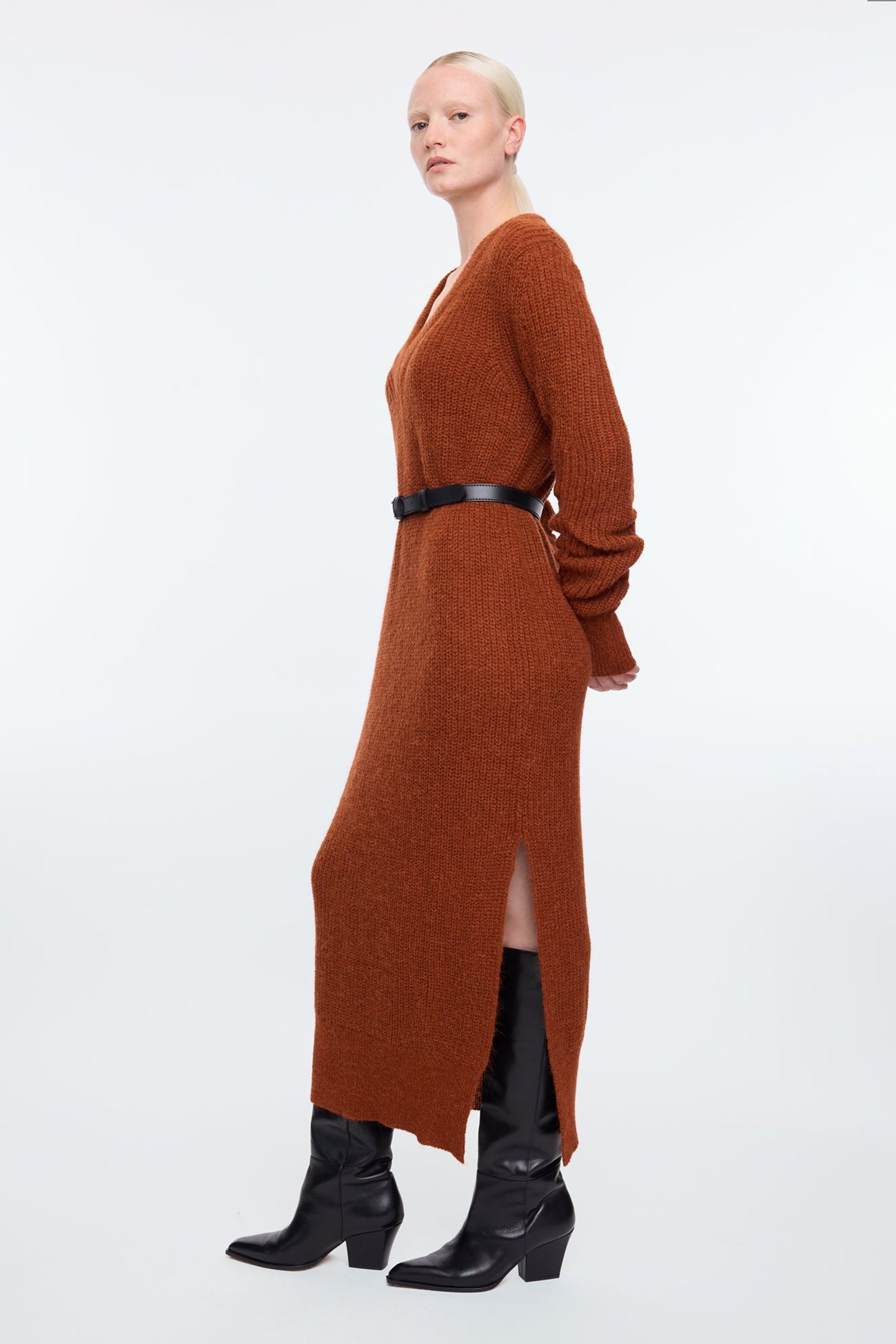 WOOL MAXI DRESS V-NECK HENNA 4