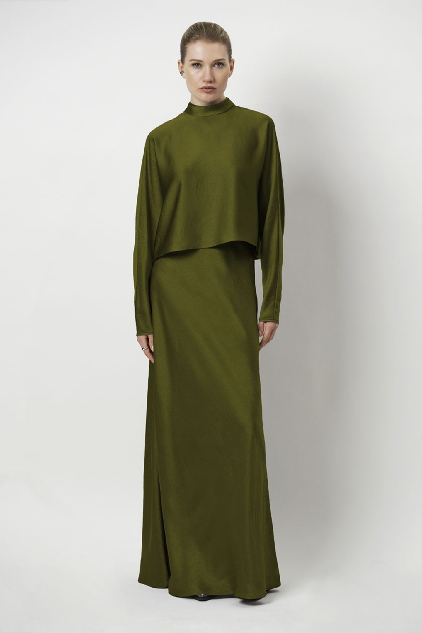 YWA CREASED SATIN MAXI SKIRT FERN GREEN 1