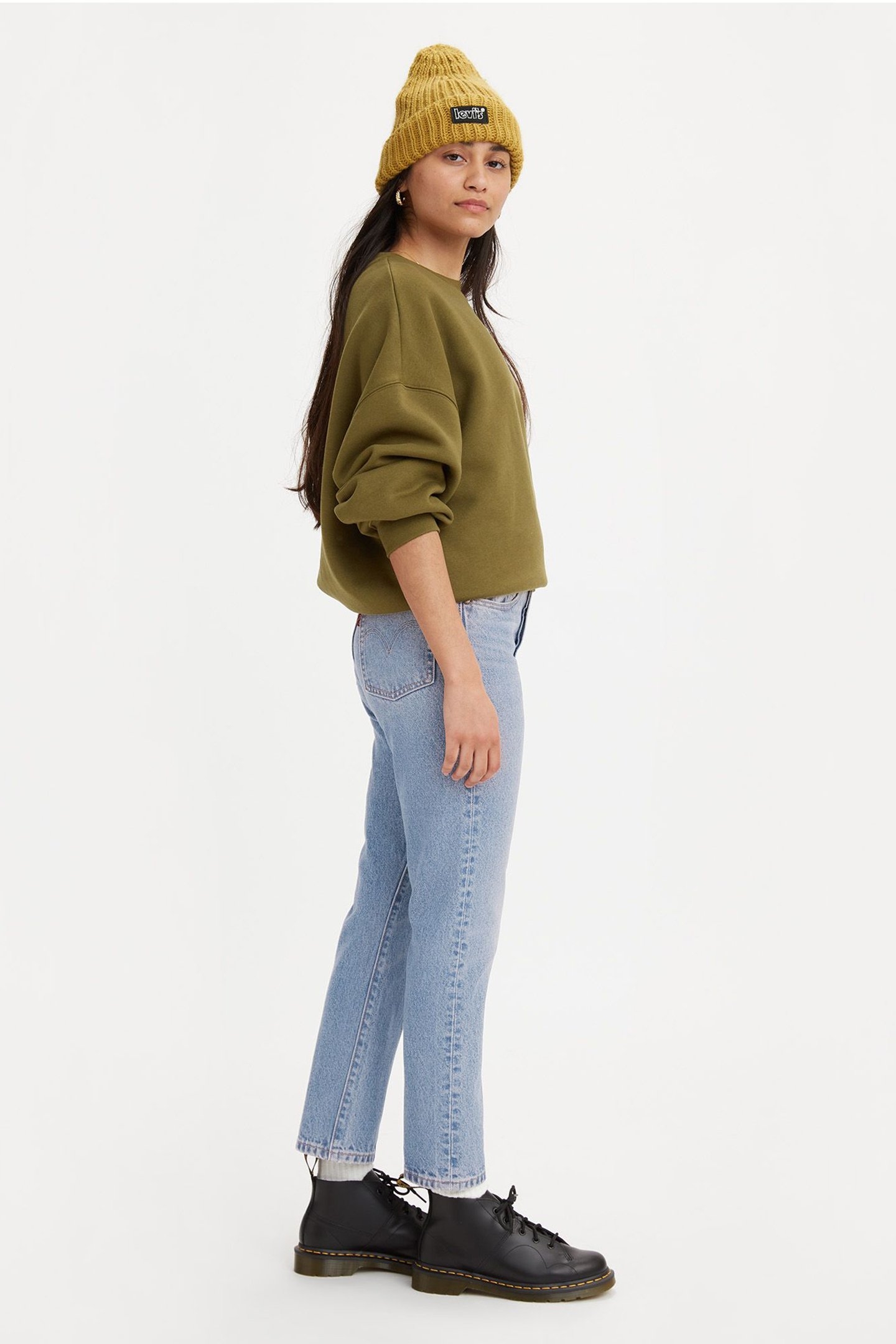 501 CROP OXNARD ATHENS PUSHED 4