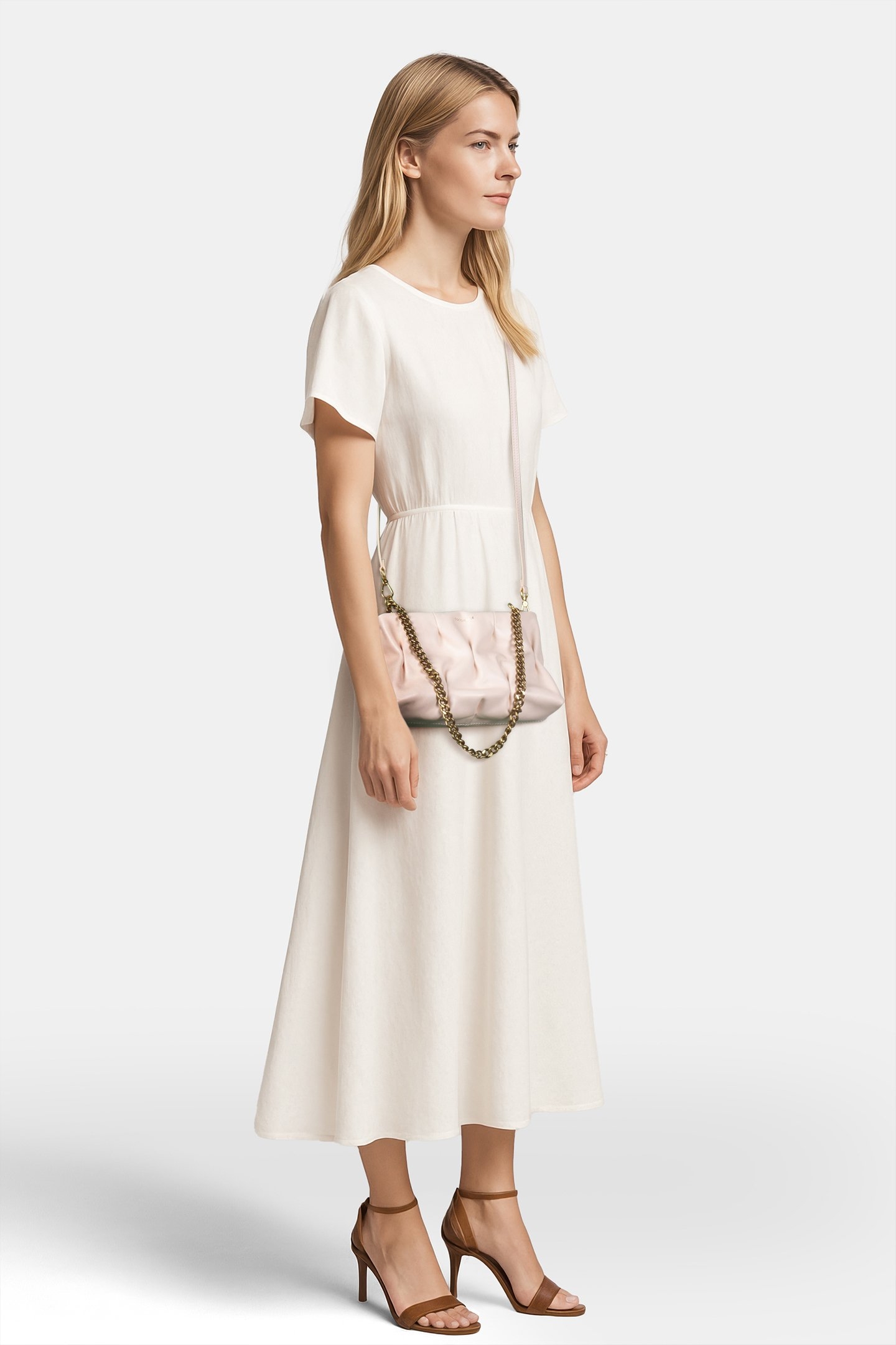 SHOULDER BAG IN TEXTURED LEATHER 2