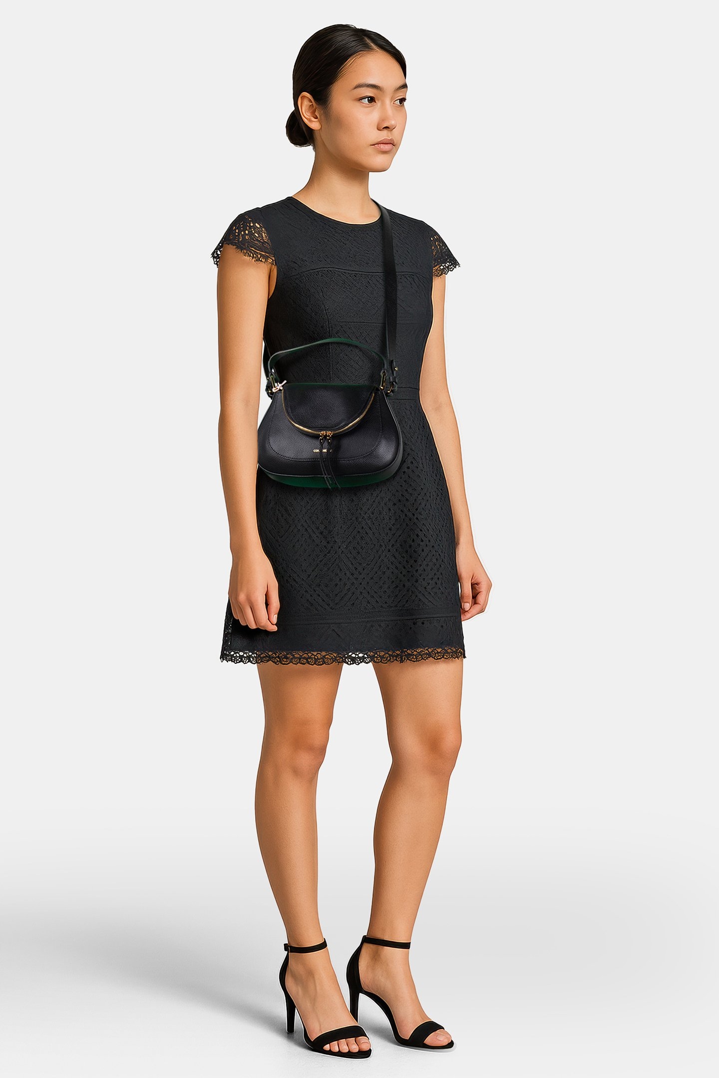 HANDBAG IN LEATHER 2