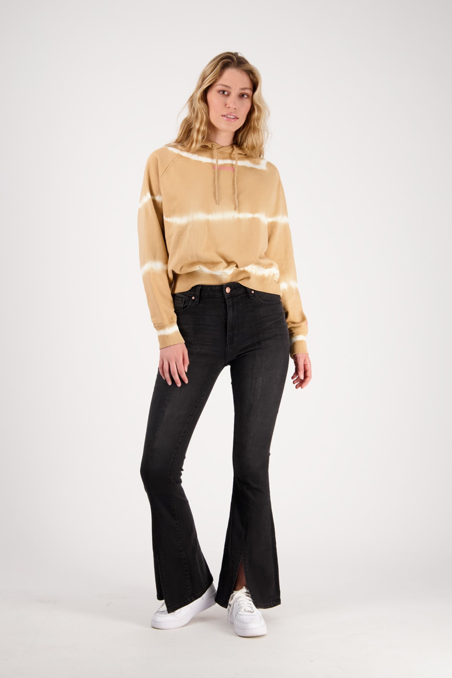 SUNRISE SLIT JEANS BLACK STONE 3