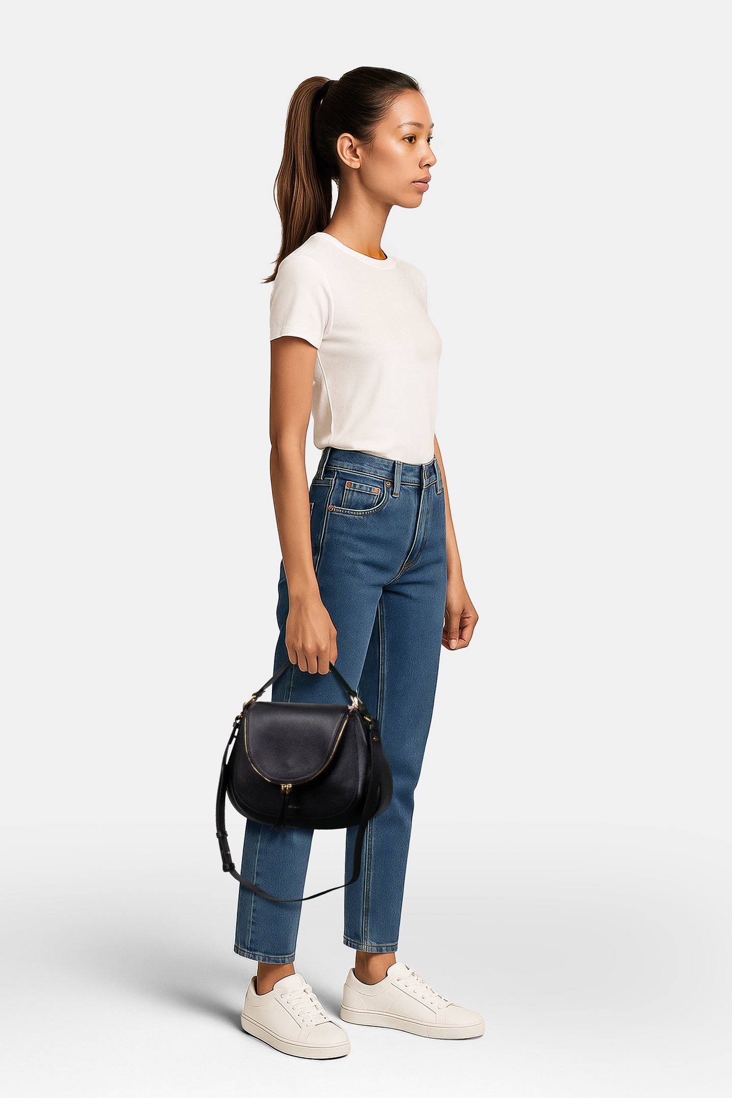 HANDBAG IN LEATHER 1