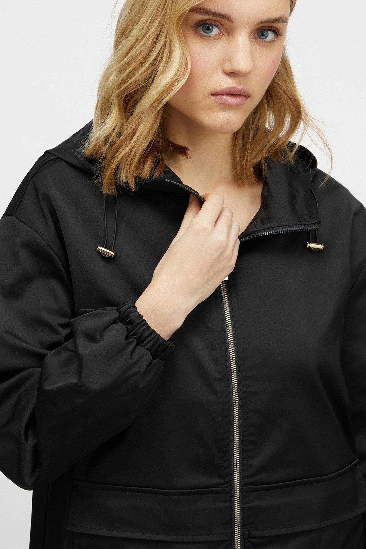 JACKET WITH SATIN EFFECT HOOD BLACK 4