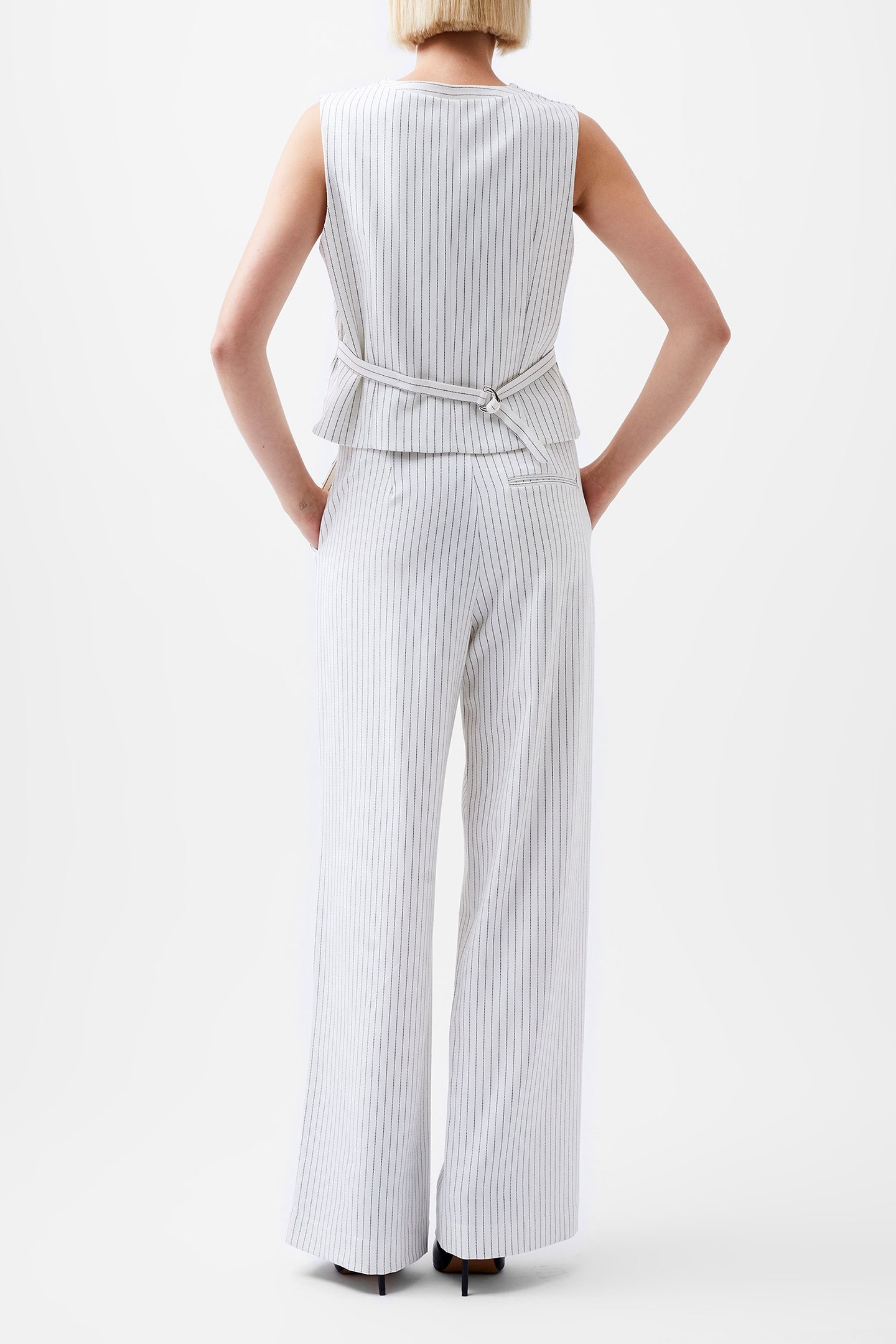 PINSTRIPE WAISTCOAT WHITE/BLACK 3