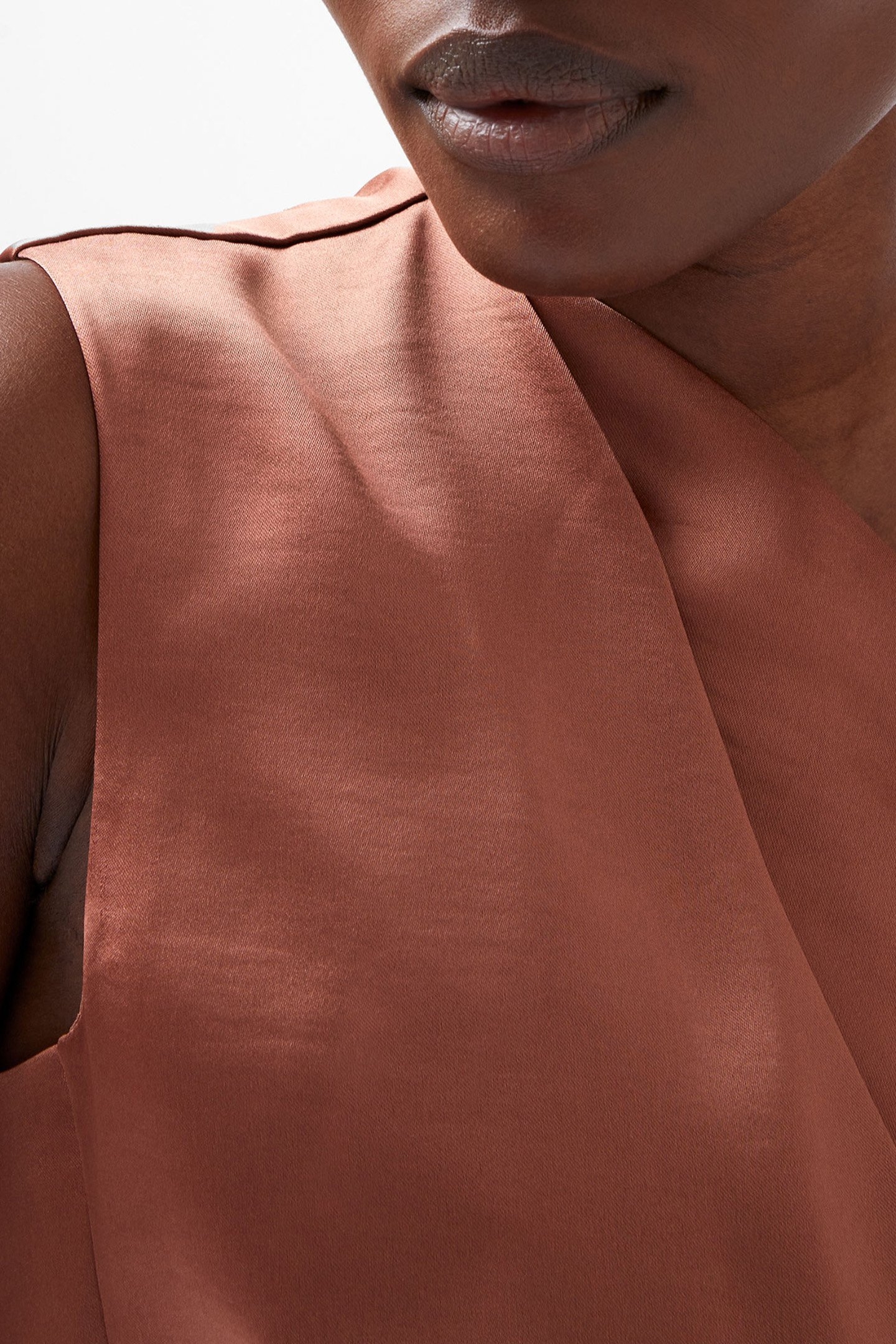 IRINA SATIN SLVLSS COWL NK DRS RUSSET BROWN 4