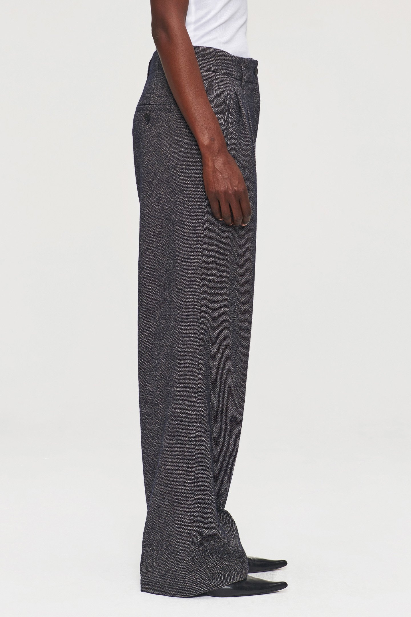 COTTON WOOL MIX PLEATED PANTS MIDNIGHT BLUE 6