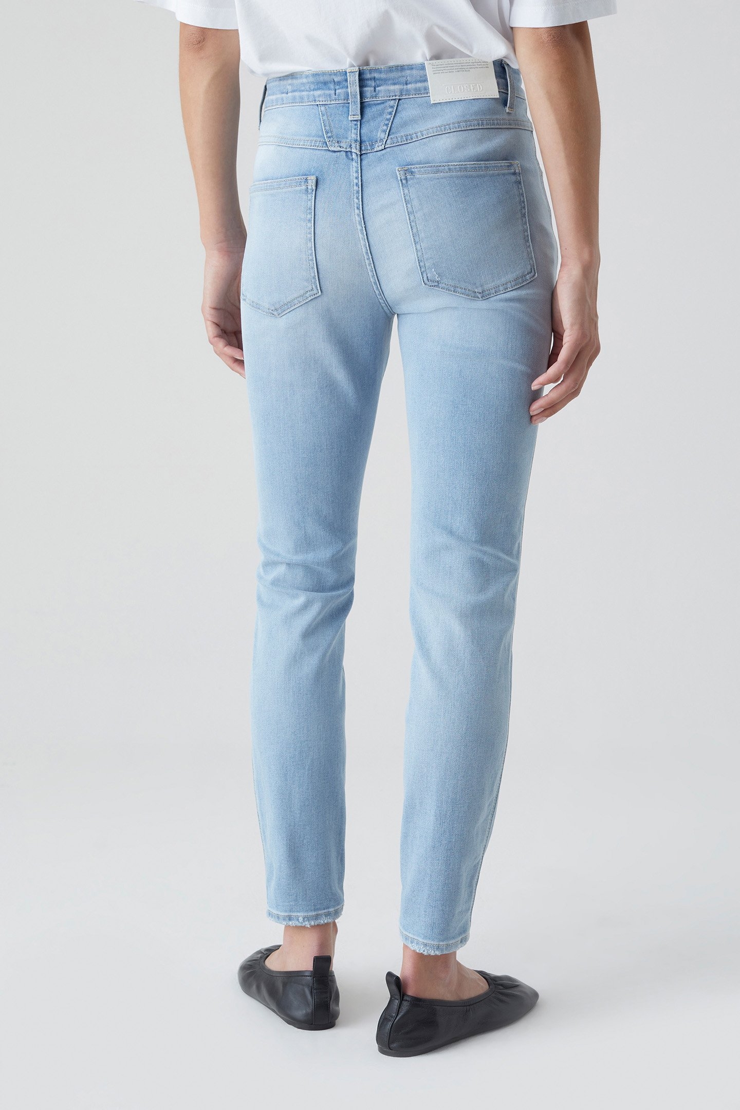 SKINNY PUSHER JEANS LIGHT BLUE 2