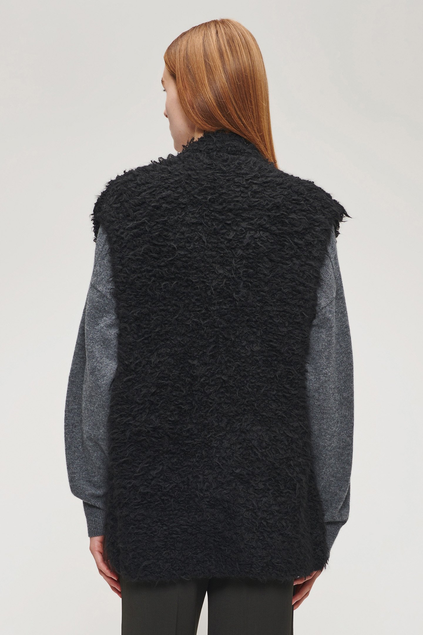 FURRY ALPACA KNITTED GILET BLACK 2