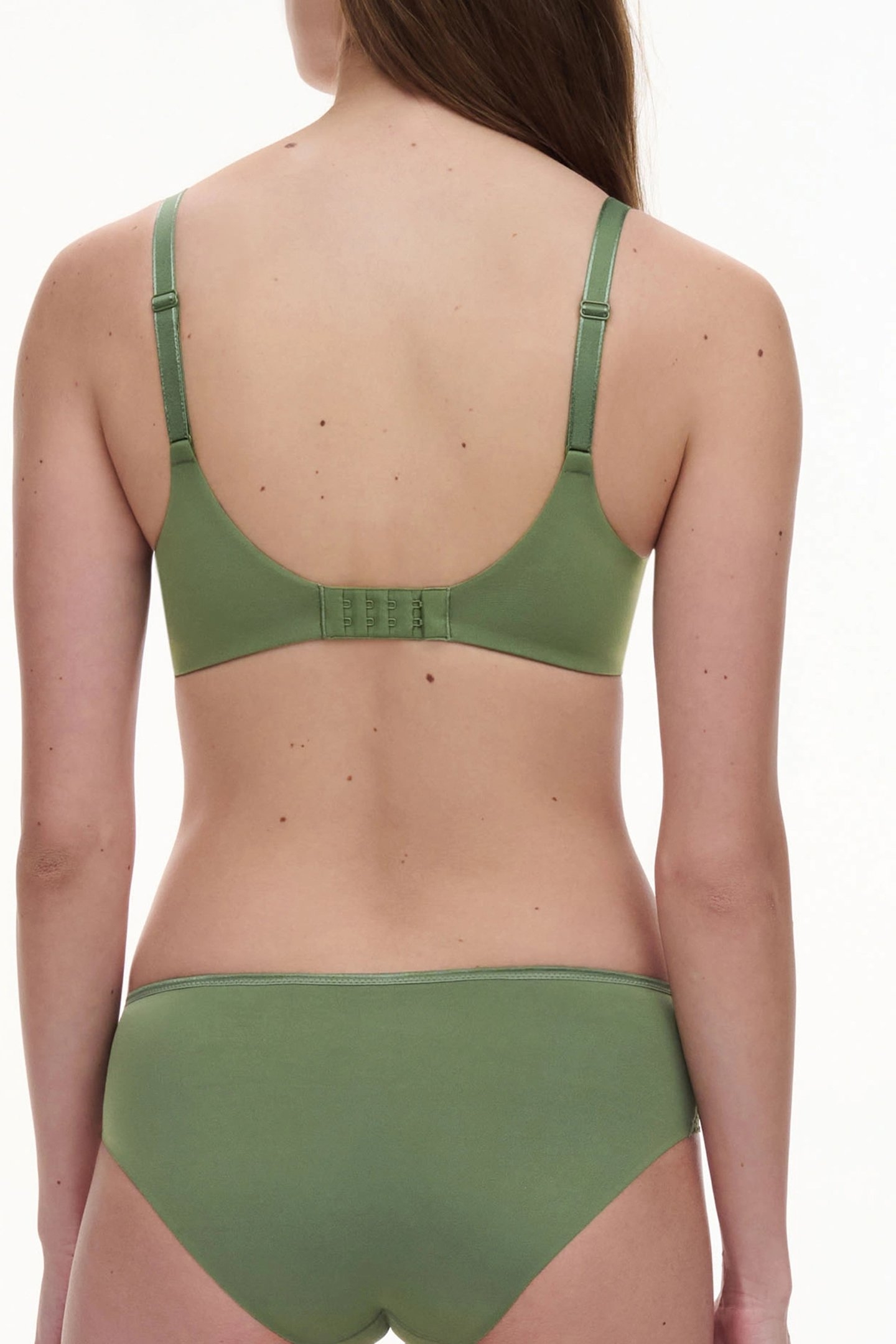 CO BRA TSHIRT COVERING KIWI 2