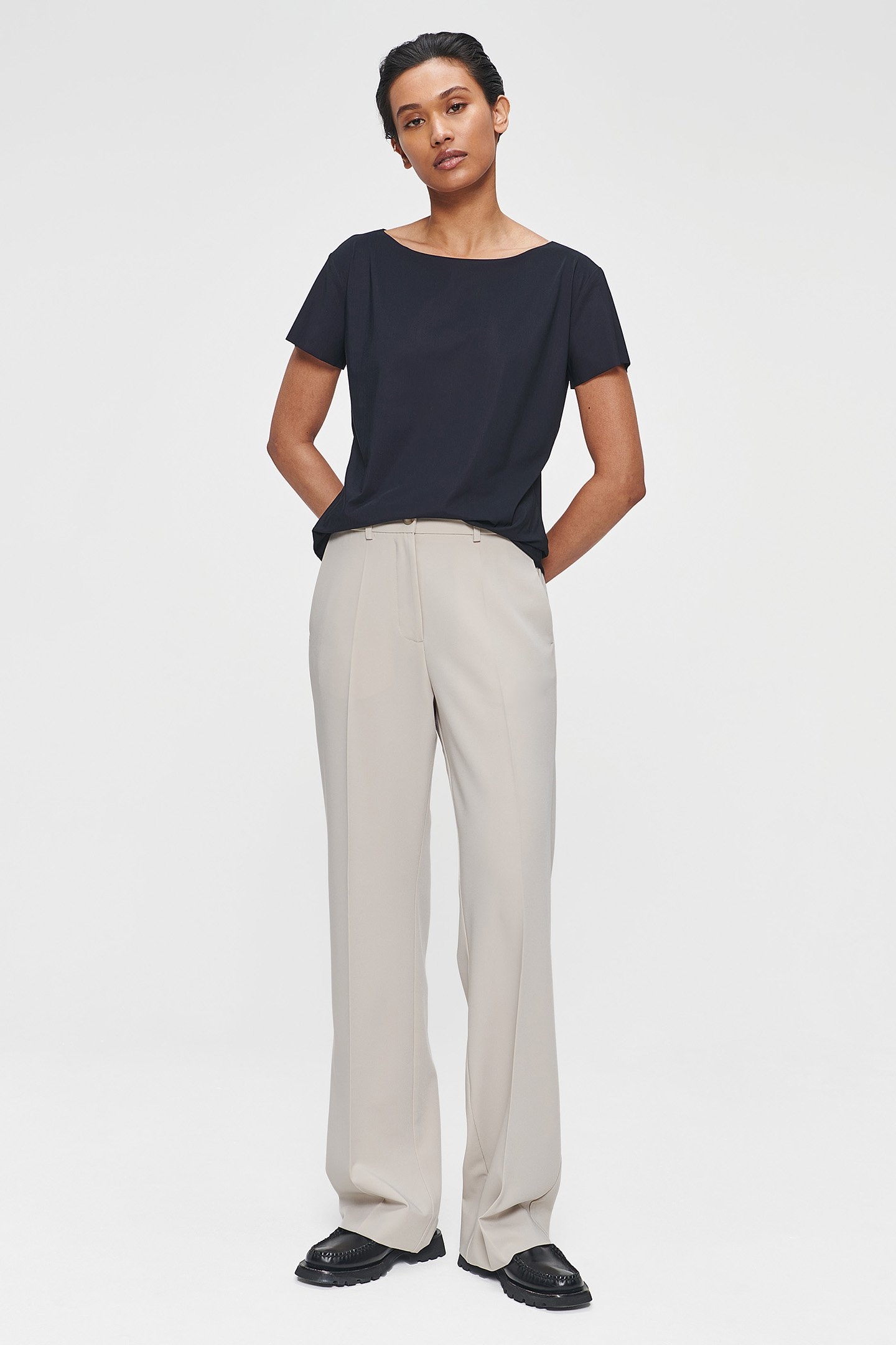 REC JAPANESE RELAXED PANTS SIMPLY TAUPE 2