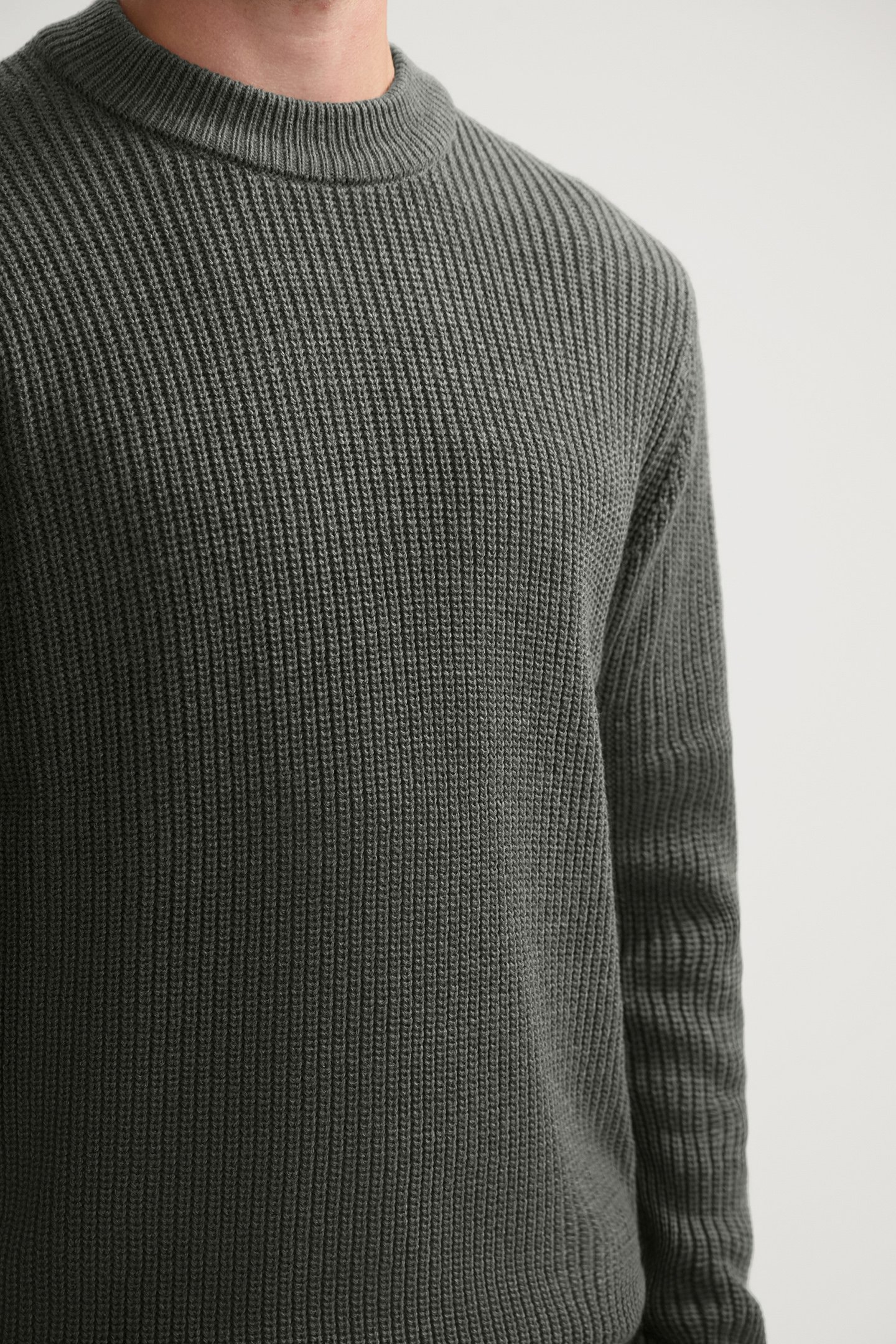 DS_CREW RIBKNIT DARK ARMY 5