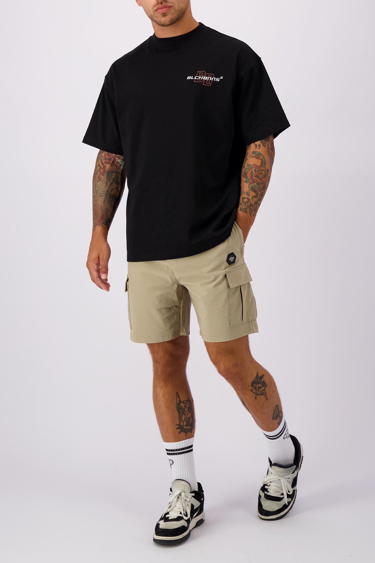 INITIALS TEE BLACK 1