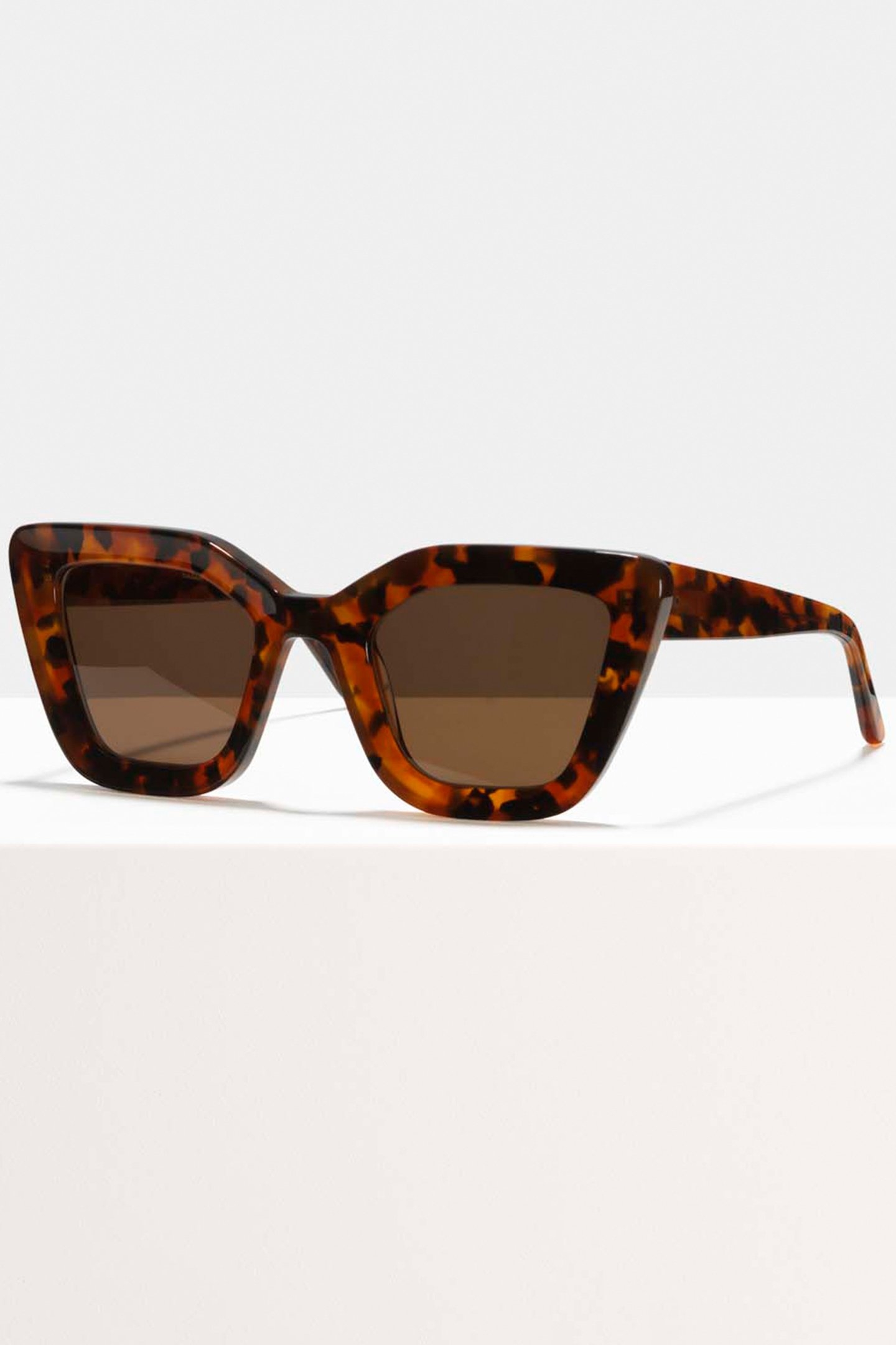 BELLA EYE OF THE TIGER SUN 2