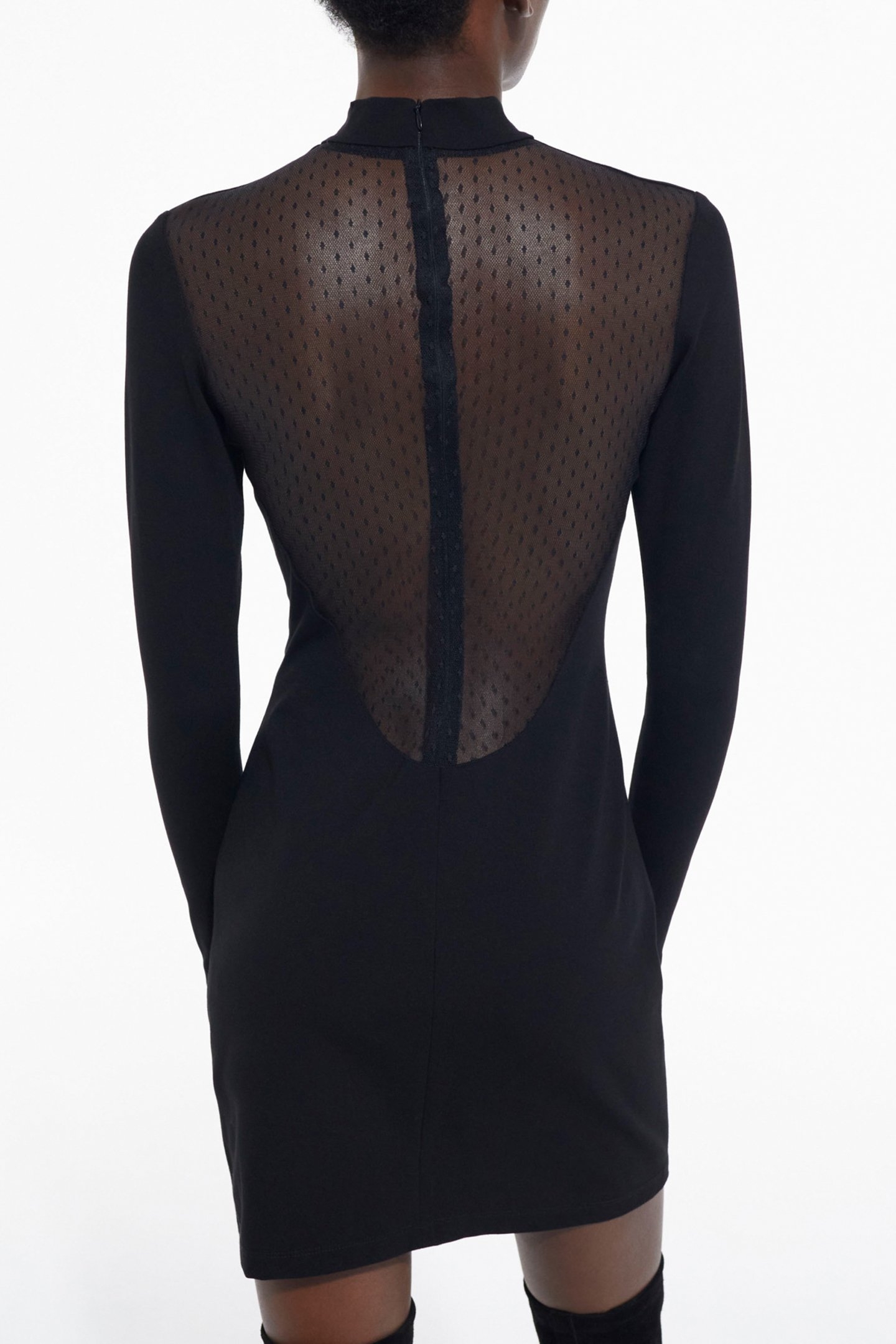 FITTED DRESS WITH PLUMETIS DETAIL ON THE BACK BLACK 2