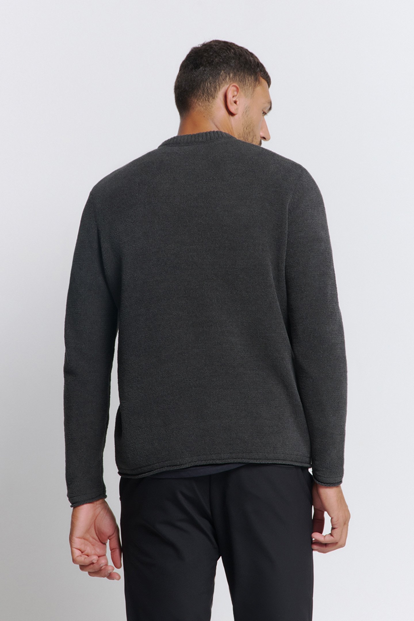 PULLOVER CREWNECK SUPER SOFT DARK GREY 2