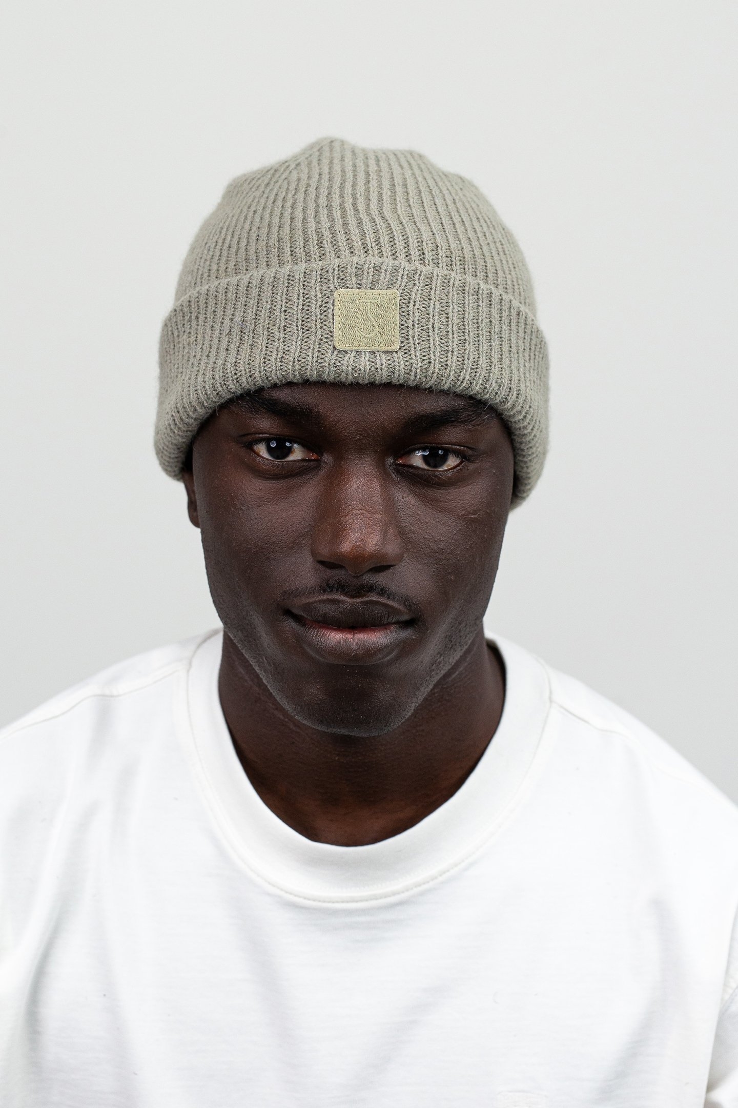 ARMY WOOL HOOK BEANIE GRANITE GREEN 2