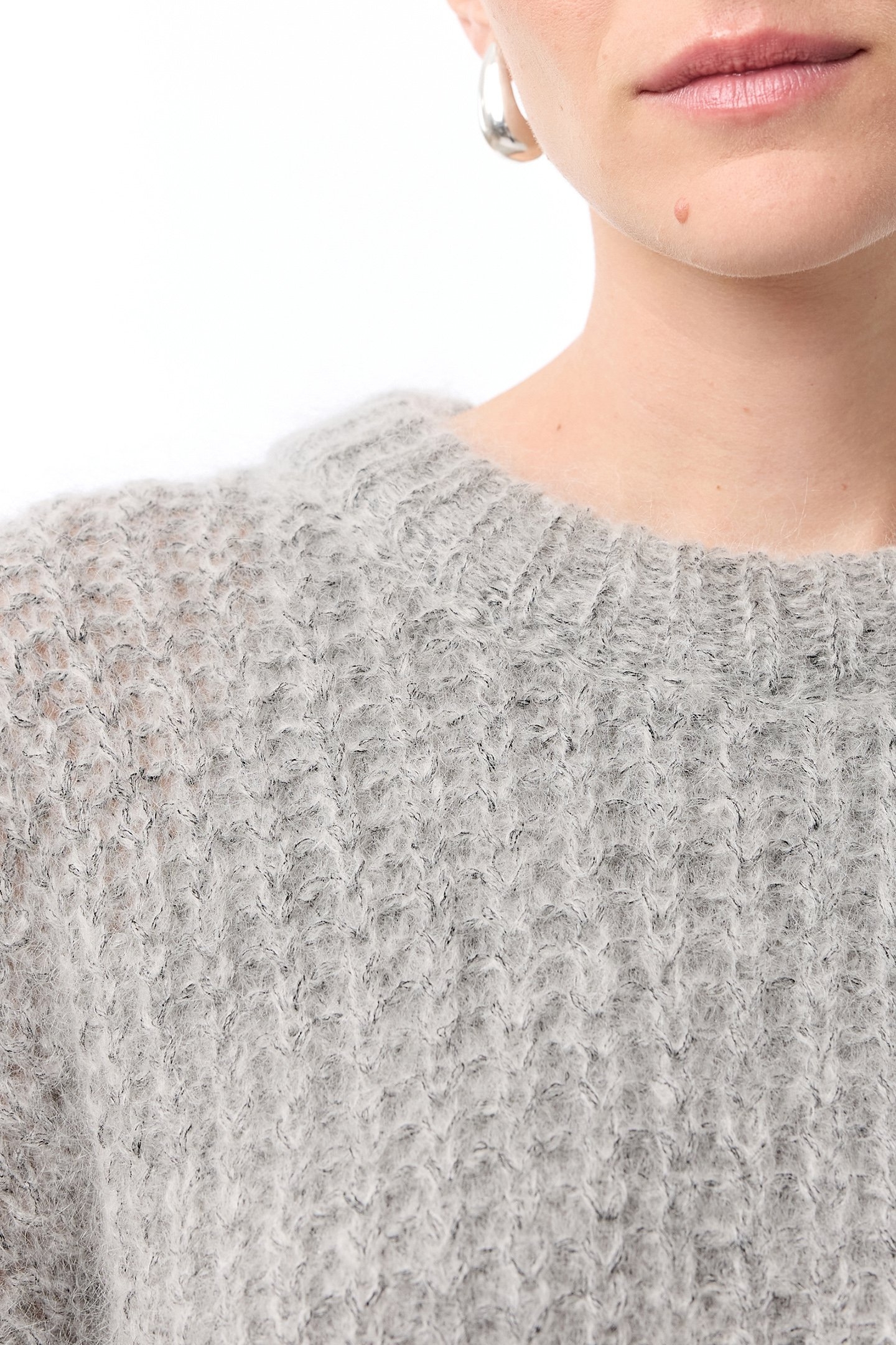 PHOEBE PULLOVER LIGHT GREY 7