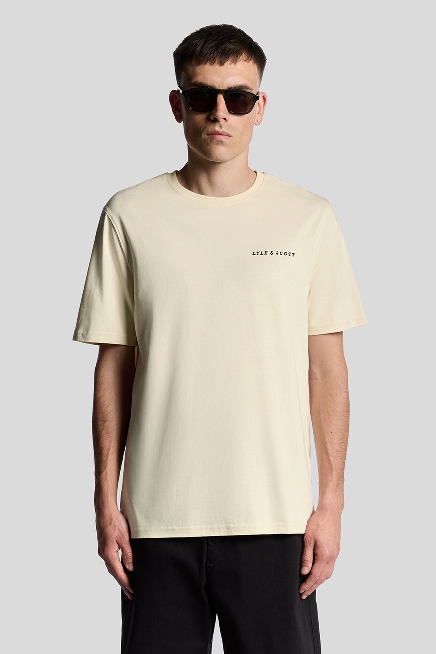 SCRIPT T-SHIRT FOAM 1