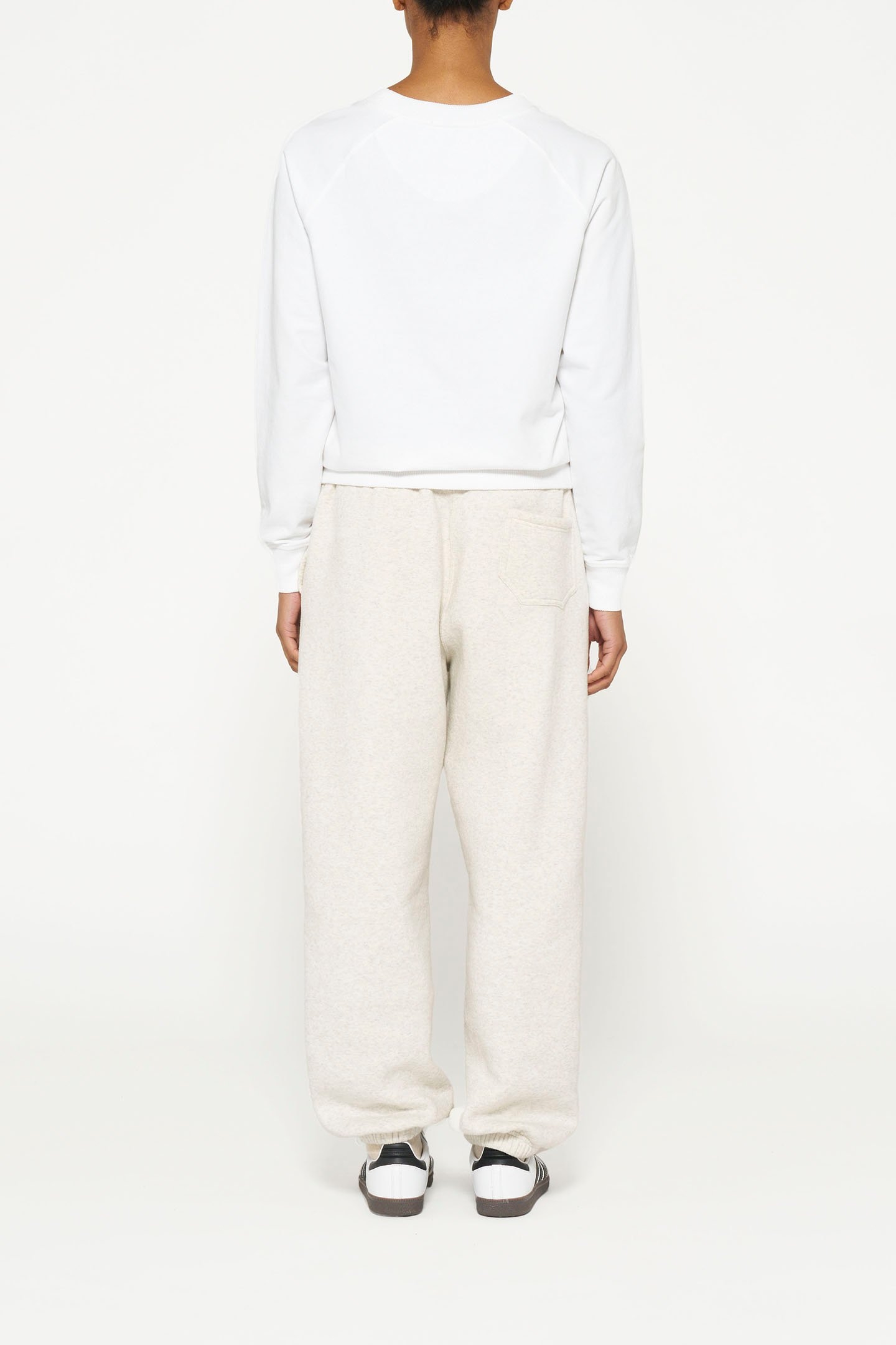 THE CREW NECK SWEATER WHITE 2