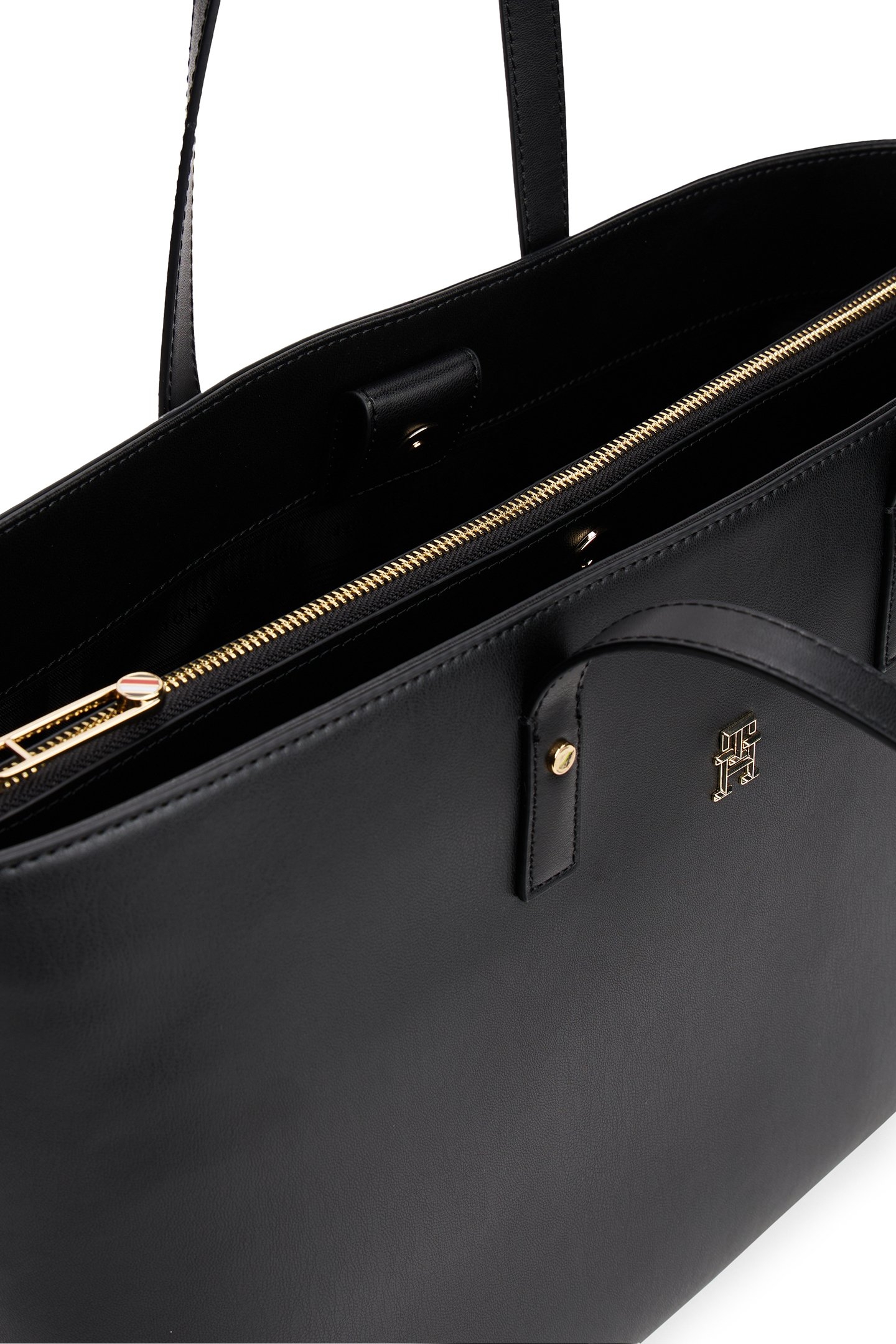 TH CHIC TOTE BLACK 5