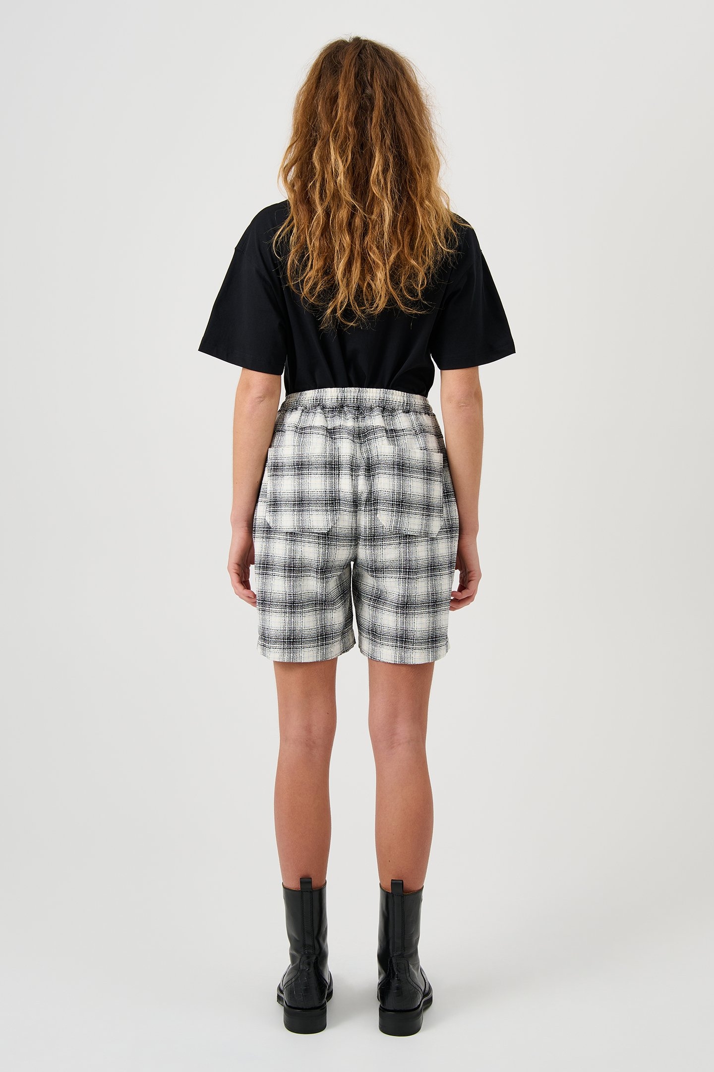 SANDER SHORTS BLACK MULTI 4