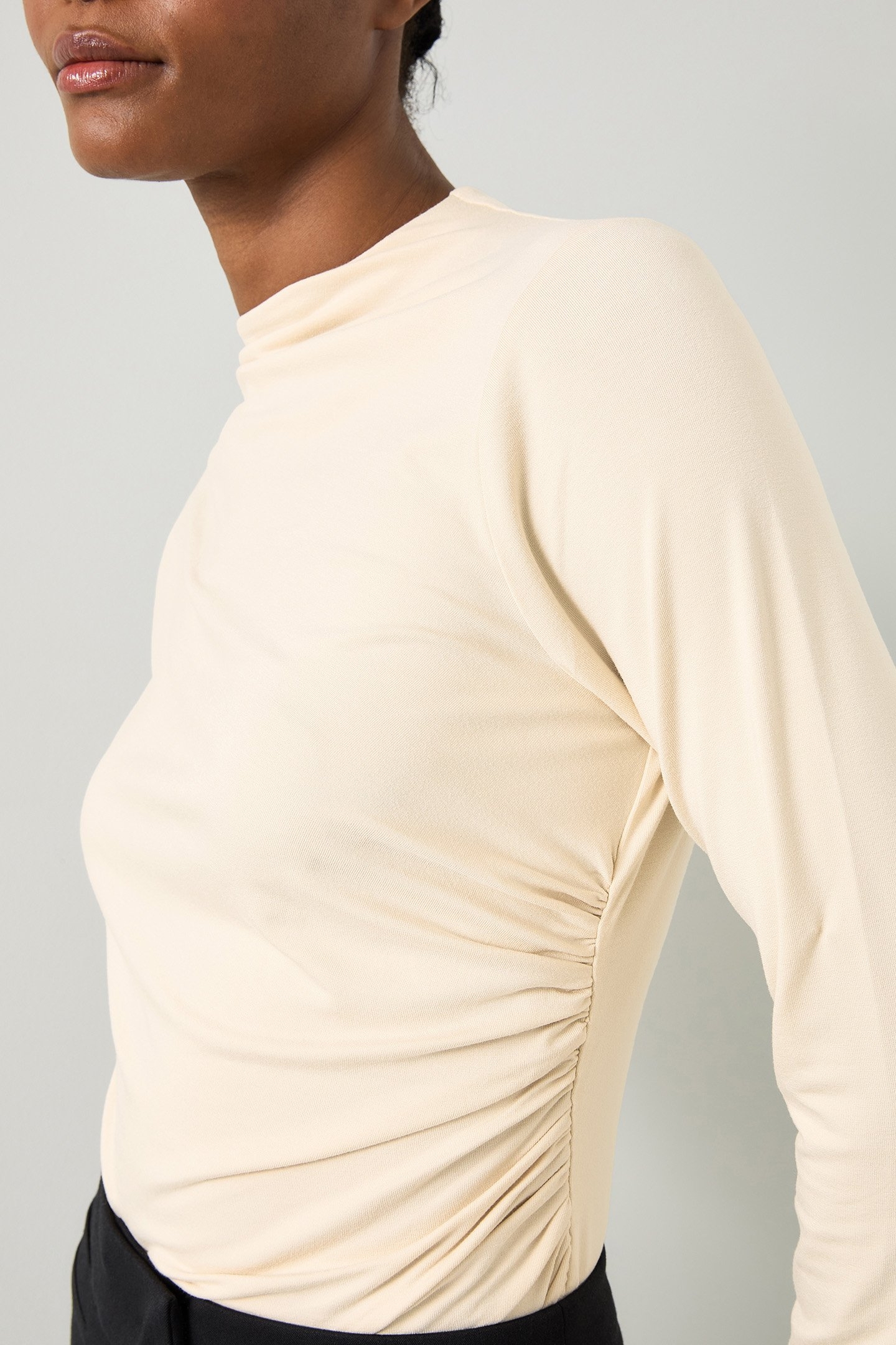 TJ MAE DRAPE JERSEY TOP ECRU 4