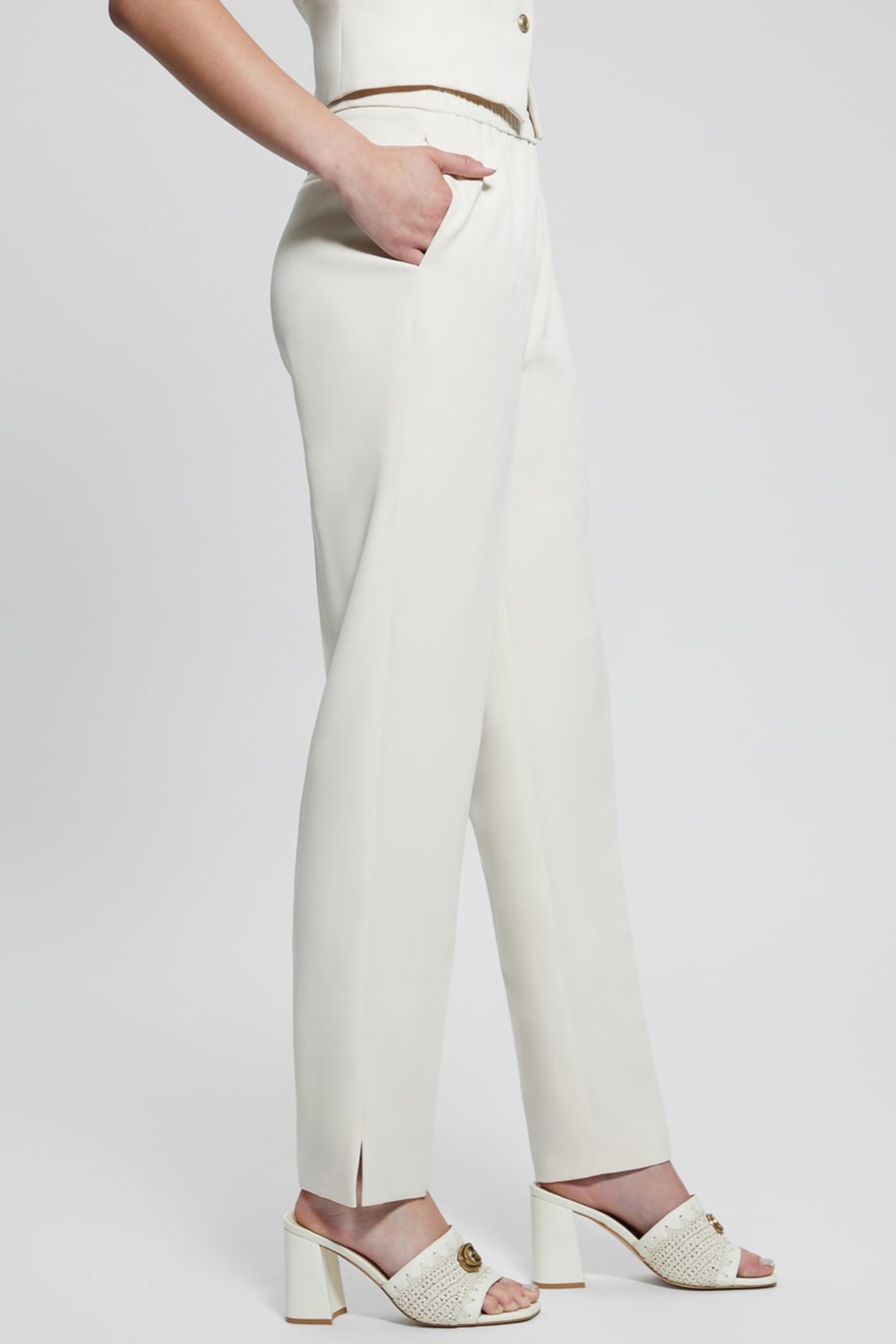 ROBERTA STRUCTURE JO FOAMY TAUPE 6