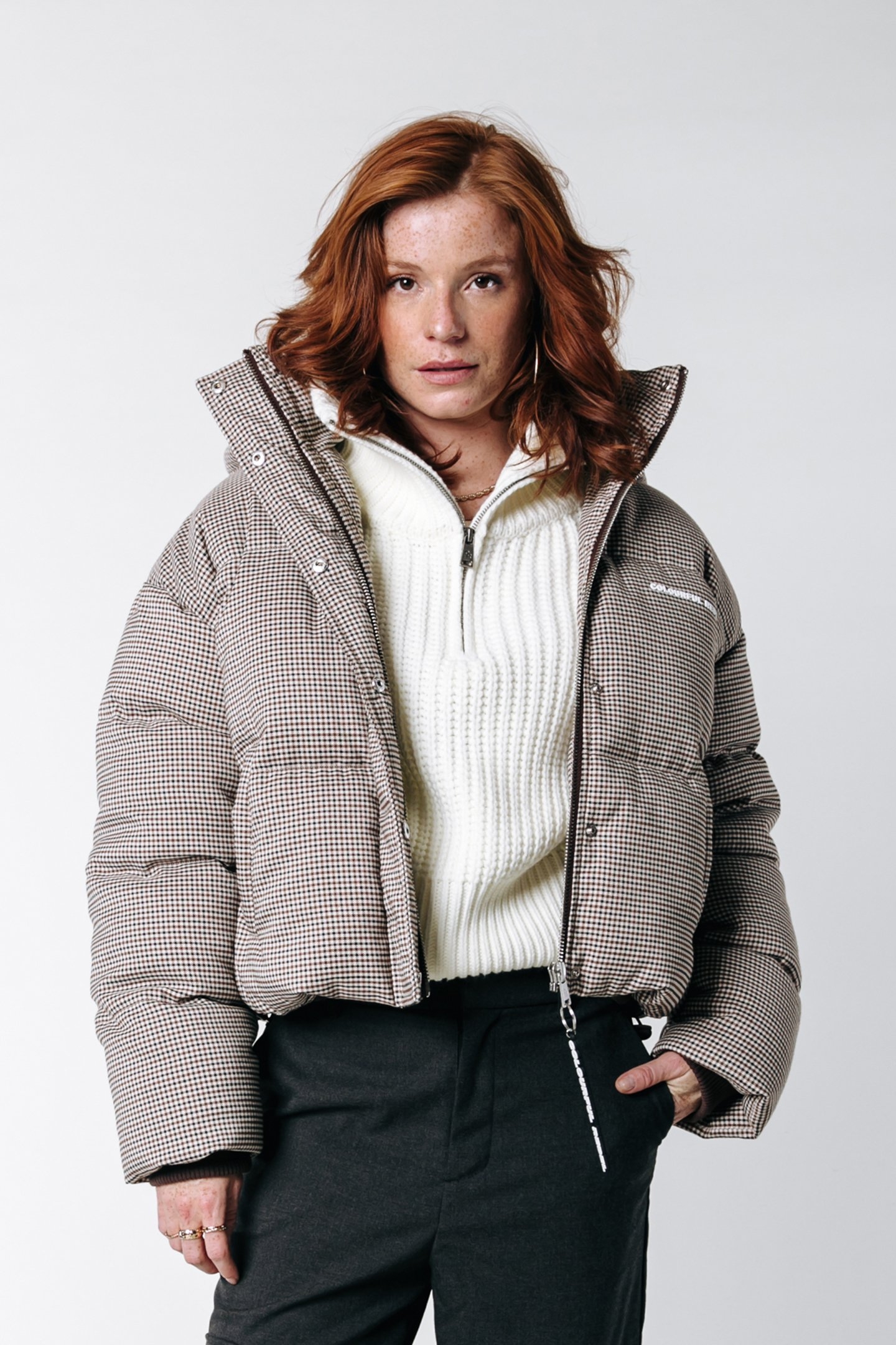 ZYA DOGTOOTH CROPPED PUFFER JACKET BROWN 1