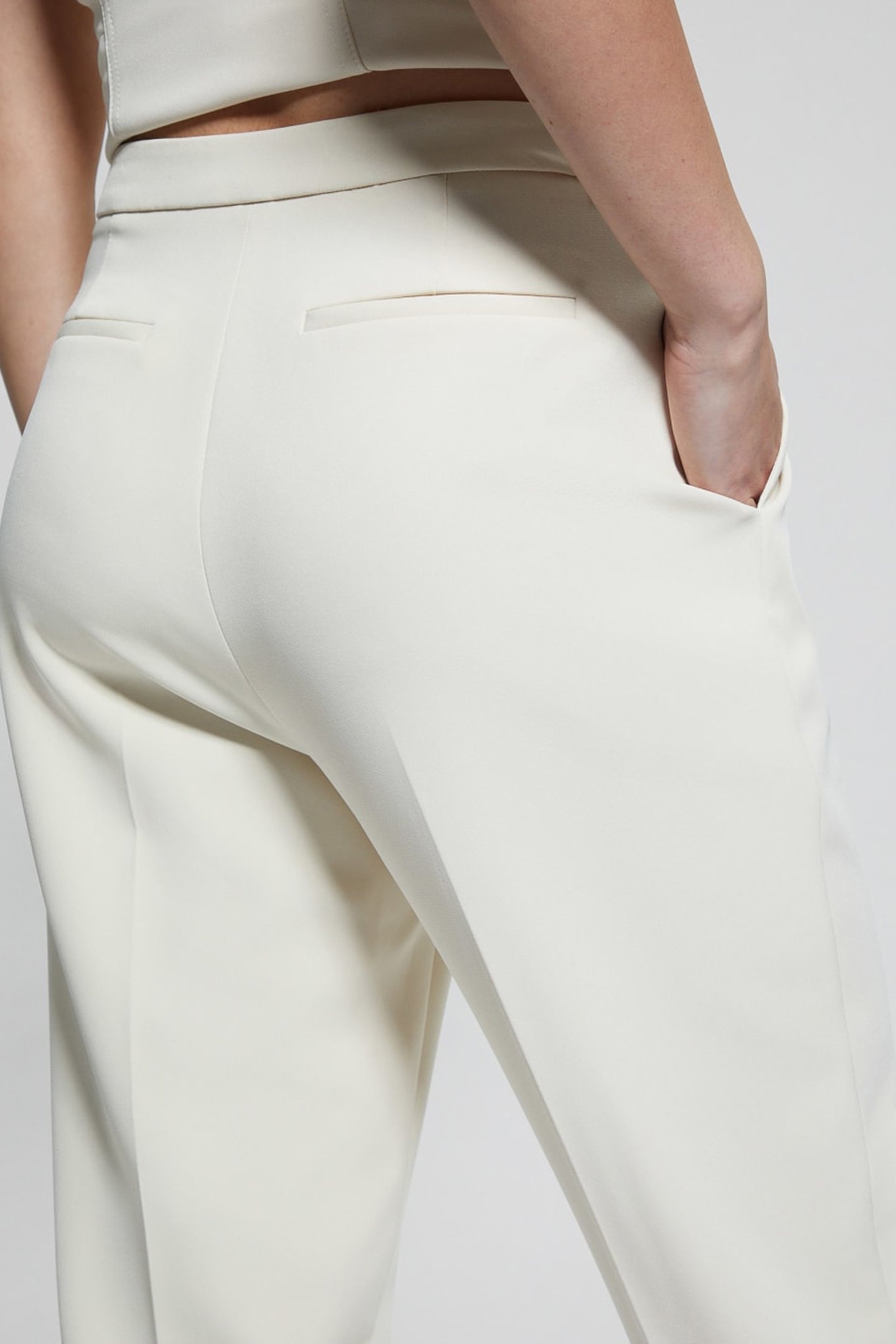 ROBERTA STRUCTURE JO FOAMY TAUPE 7