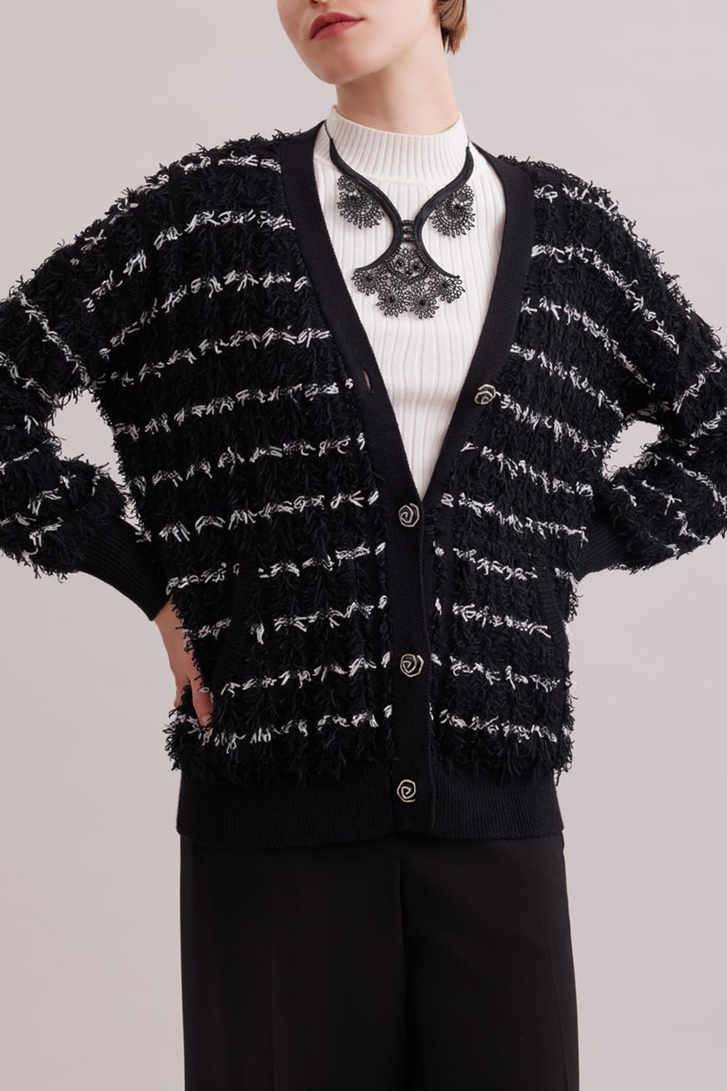 PARNASSE CARDIGAN BLACK 4