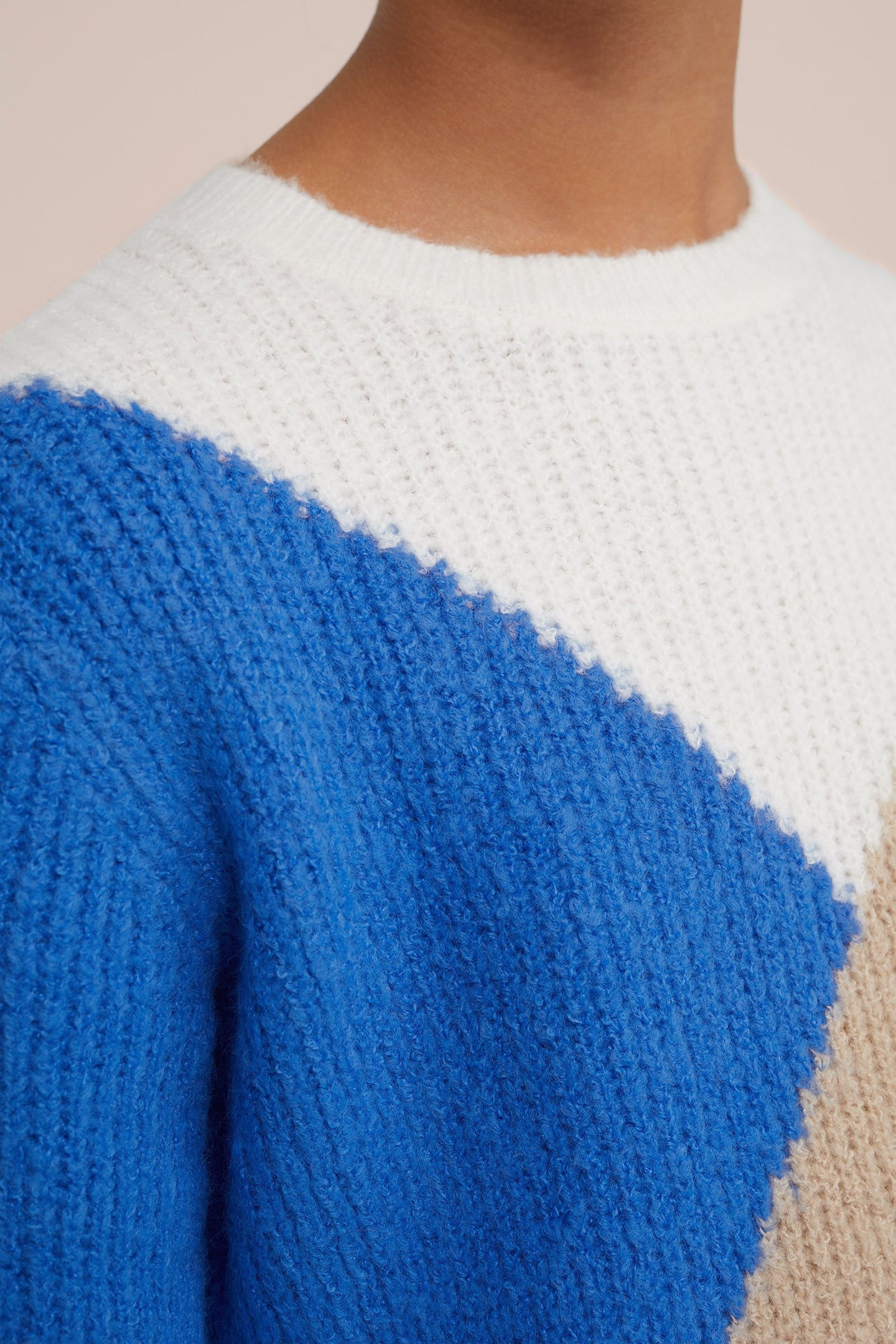 GEBREIDE TRUI BEIGE 5