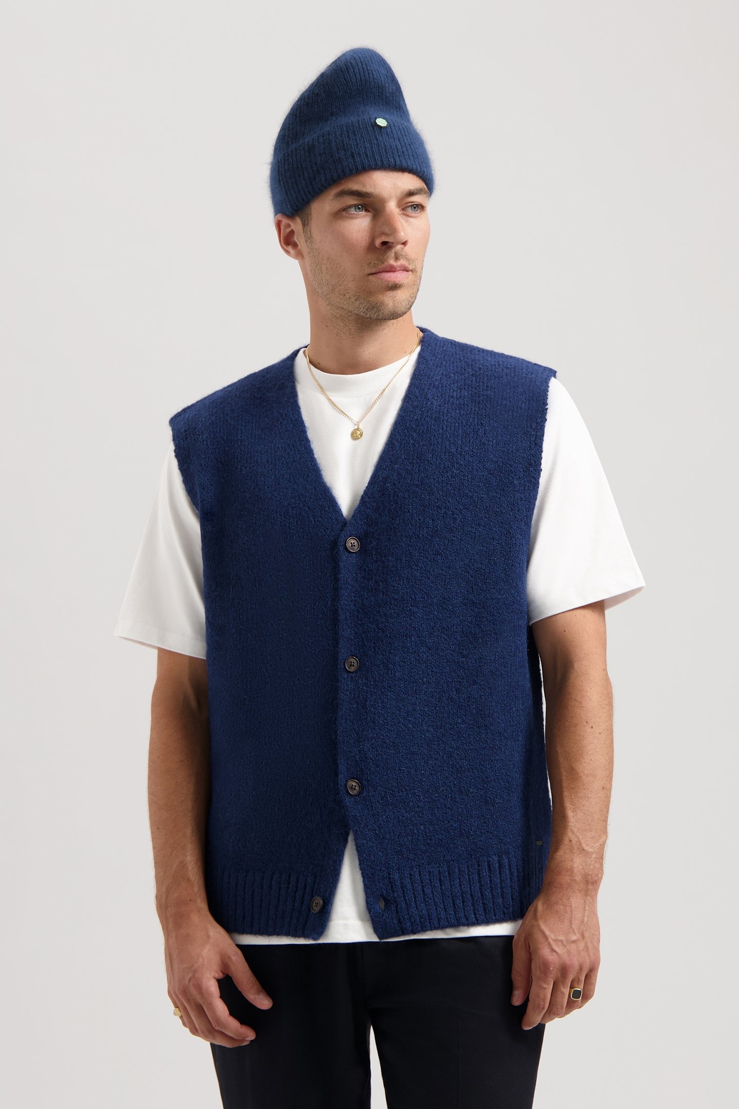 DS_HIGIN SPENCER DAPHNE 1