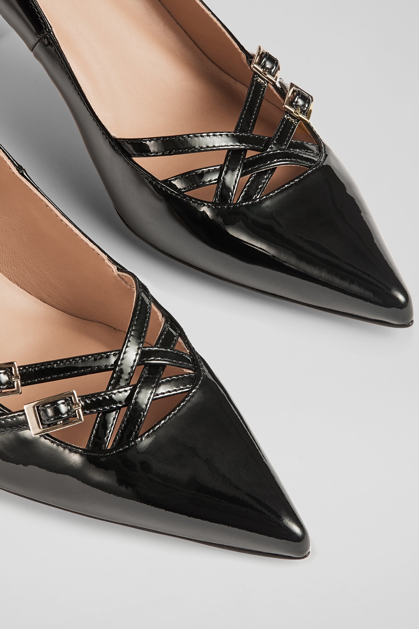 CC LAILA MULTI BUCKLE BLACK 4