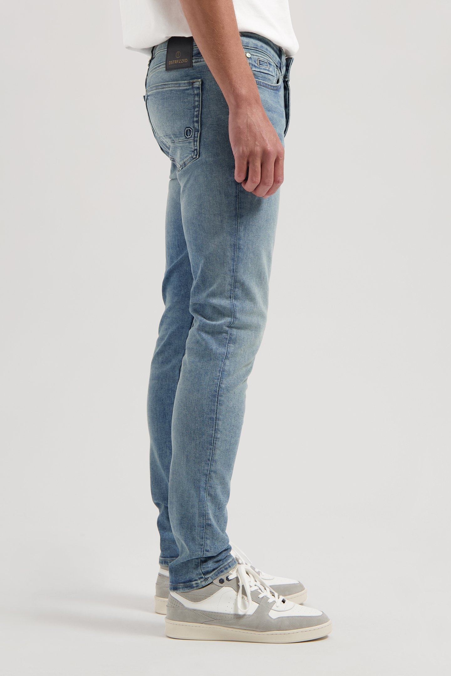 DS_MR. E - AZUL GREENCAST AZUL GREENCAST 5