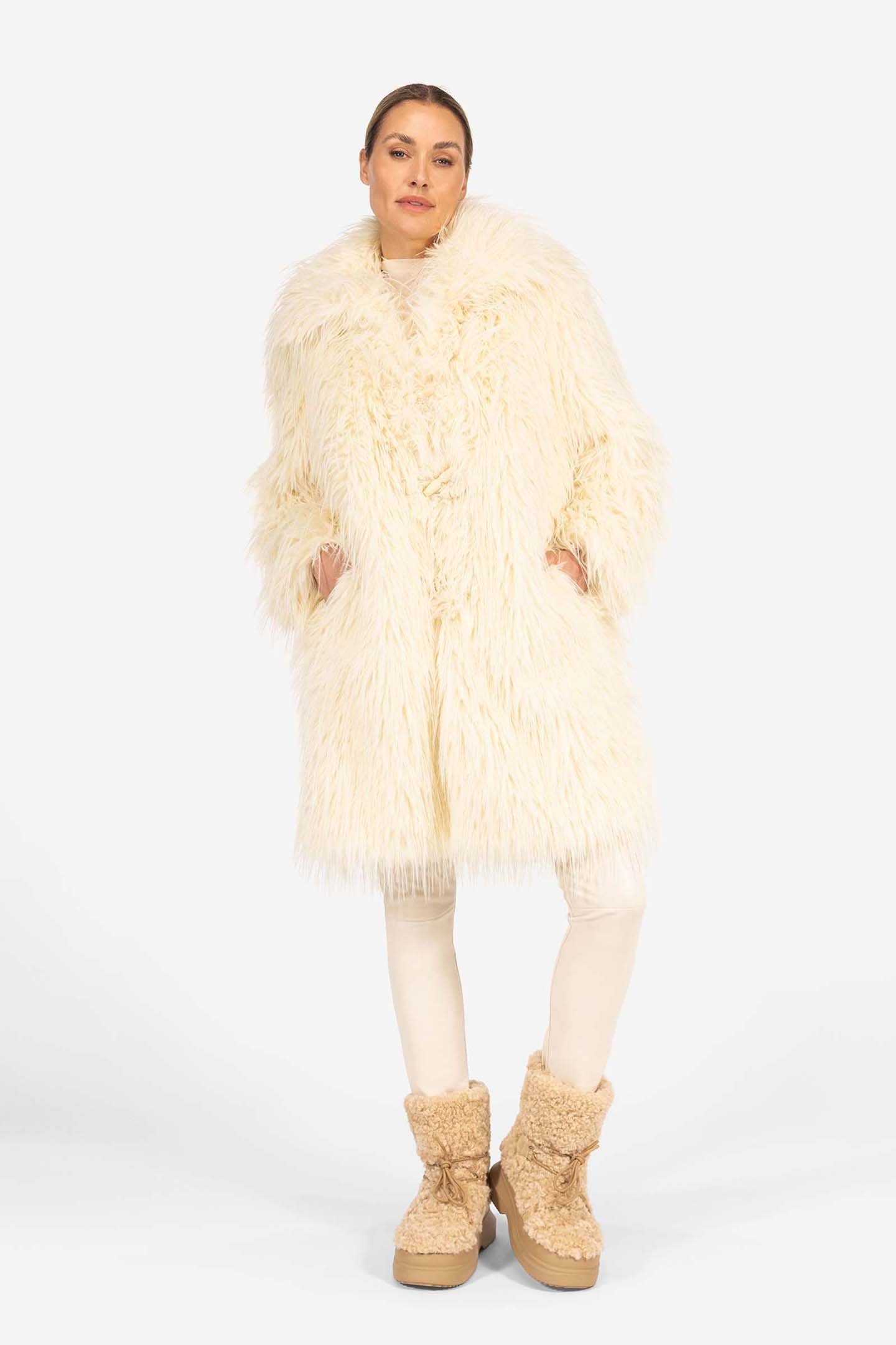 CELESTE COATS COCO WHITE 5