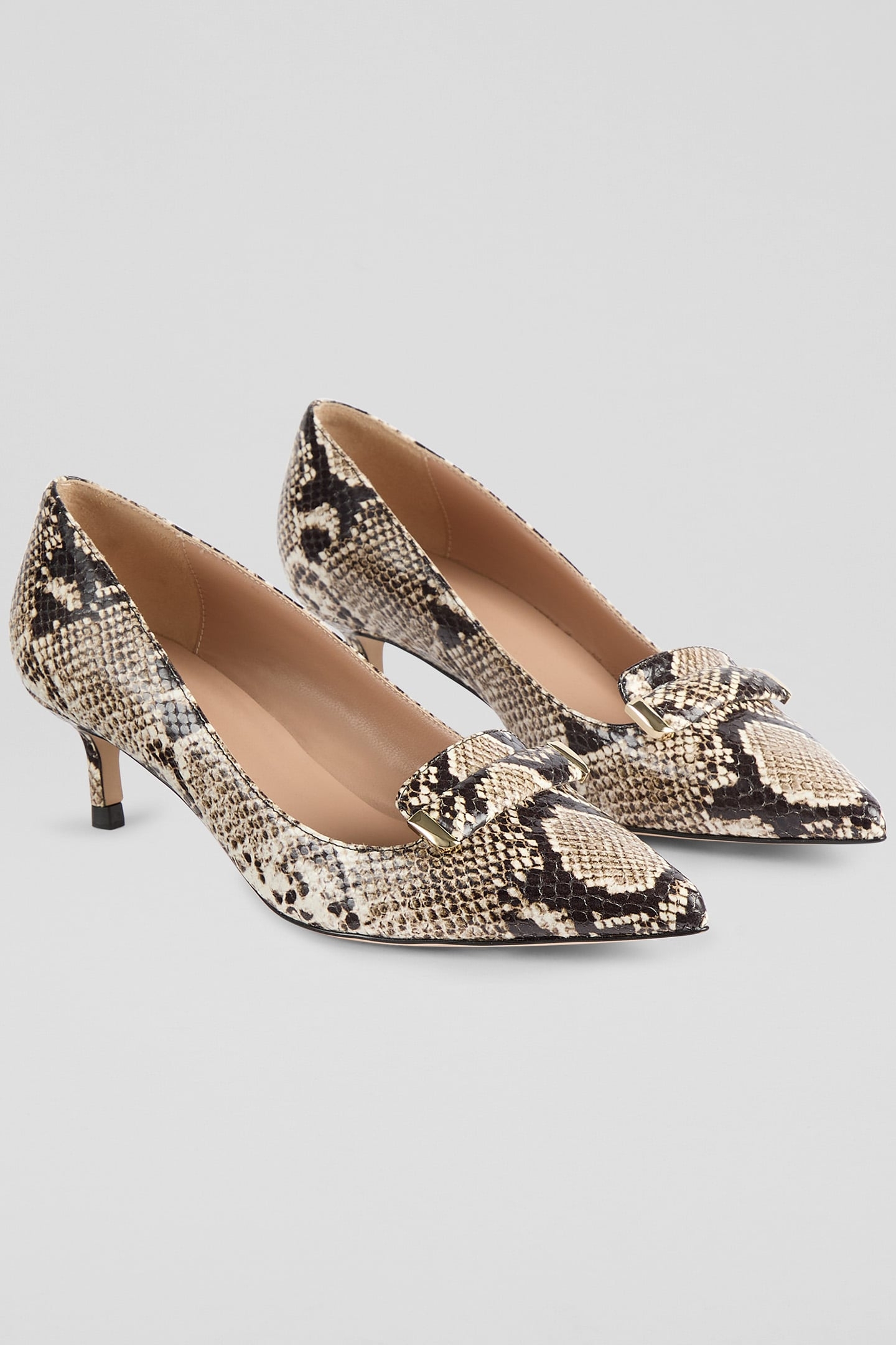 CC CARYN BAR TRIM COURT BLACK/WHITE 2