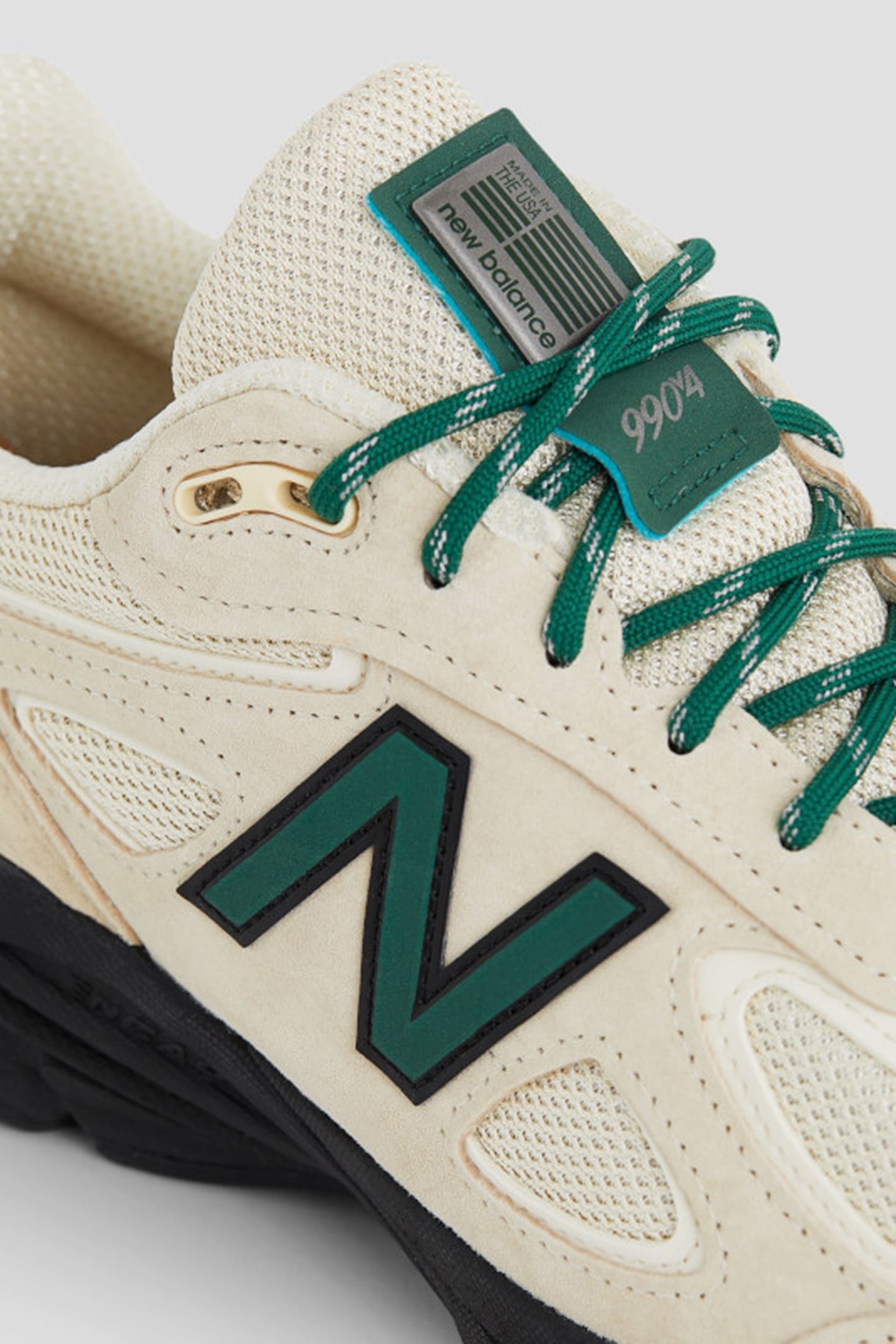 UNISEX MADE IN USA 990V4 MACADAMIA NUT 8