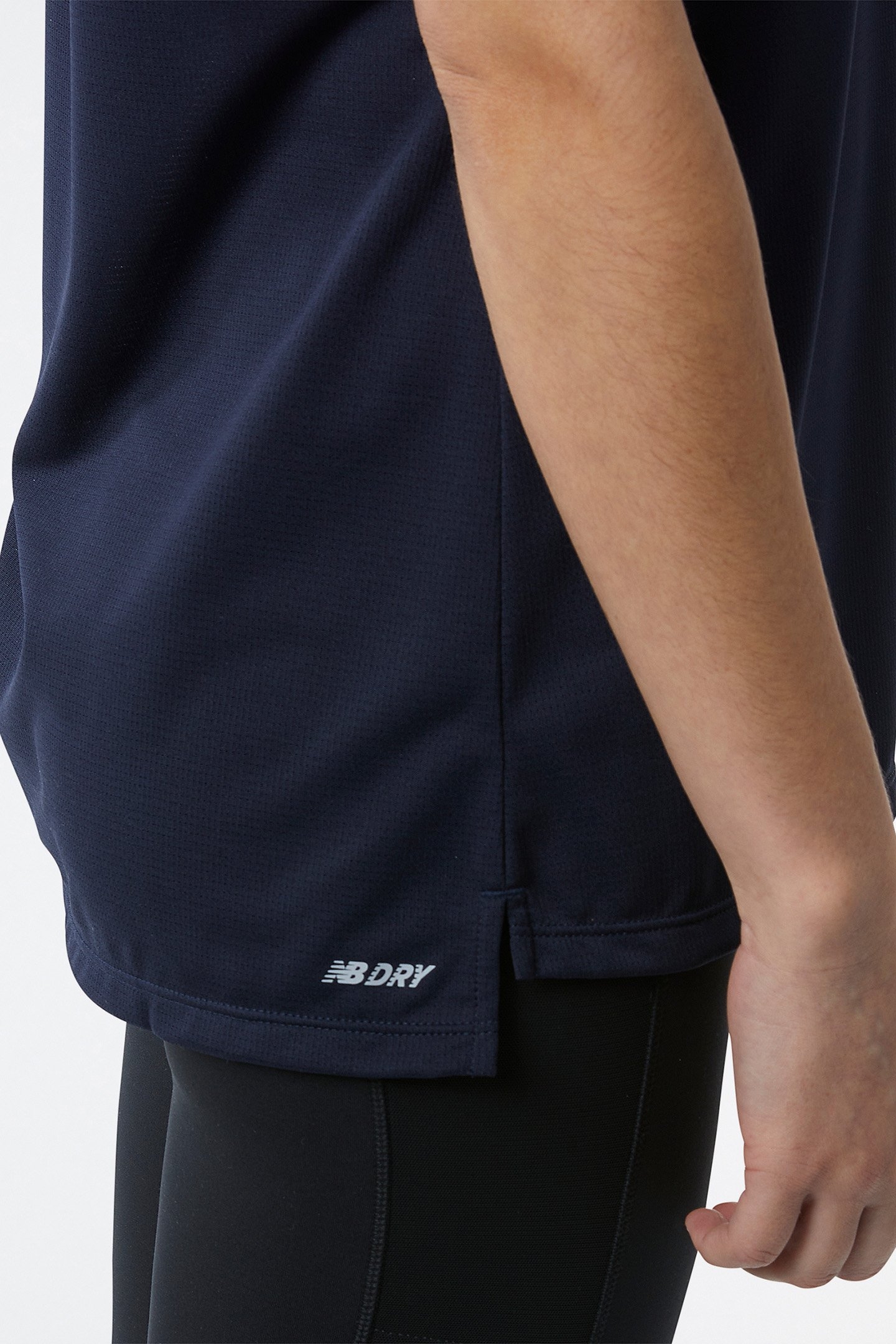 CORE RUN SHORT SLEEVE ECLIPSE 6