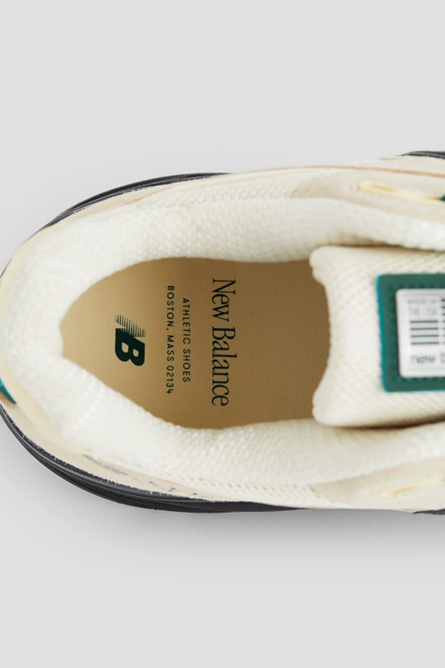 UNISEX MADE IN USA 990V4 MACADAMIA NUT 7