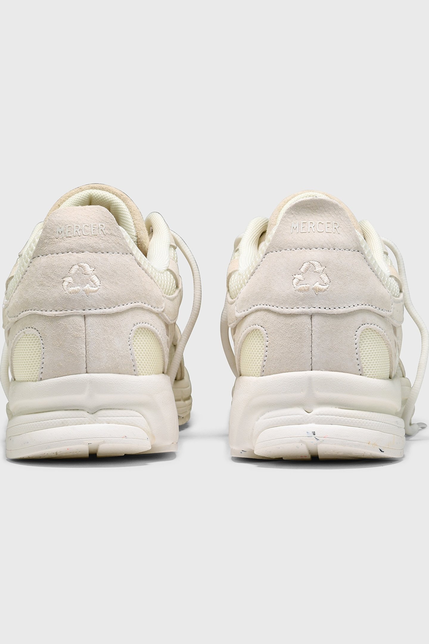 THE RE-RUN MONOCHROME OFF WHITE 2