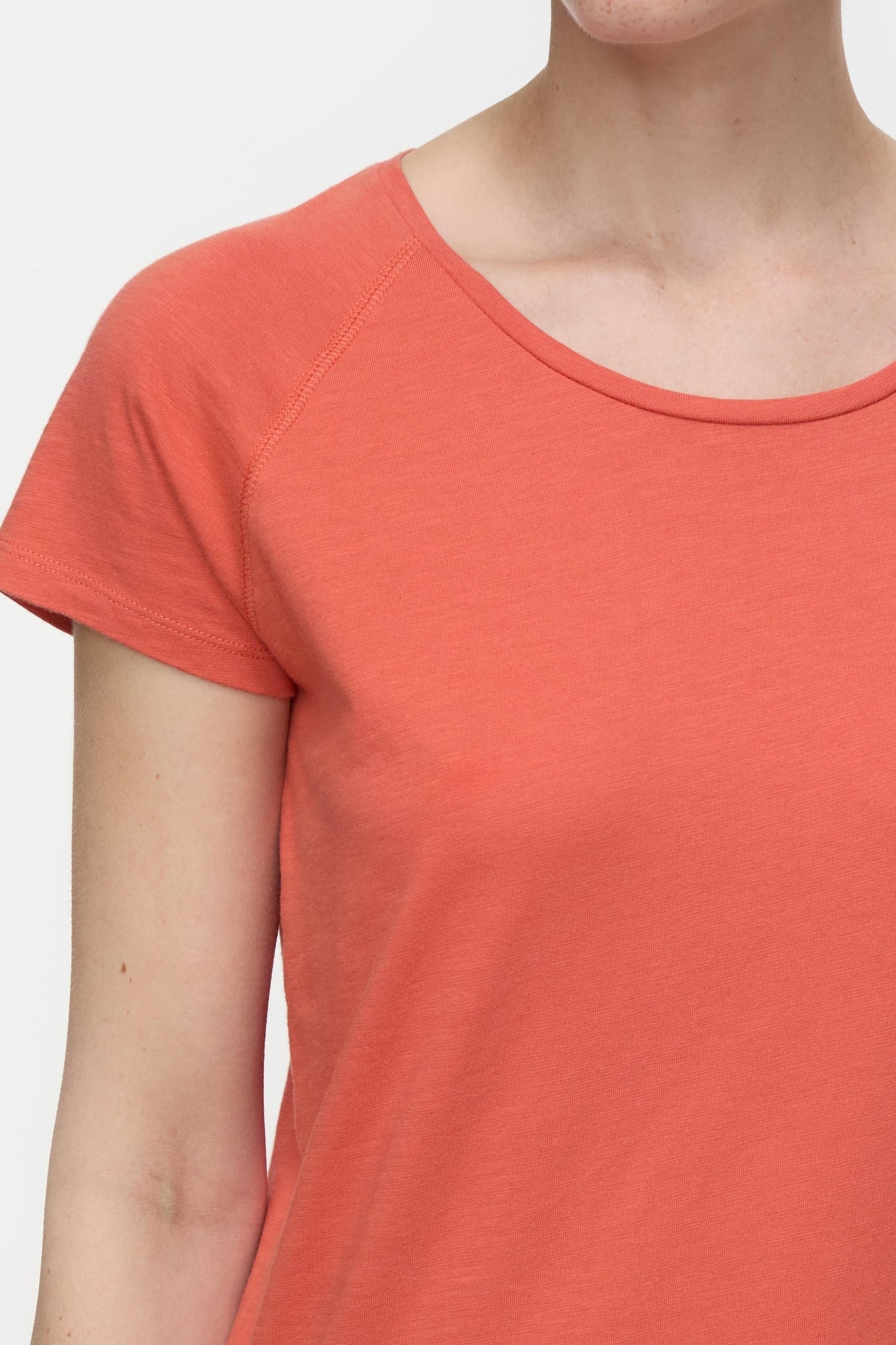 T SHIRT RAGLAN APEROL RED 3