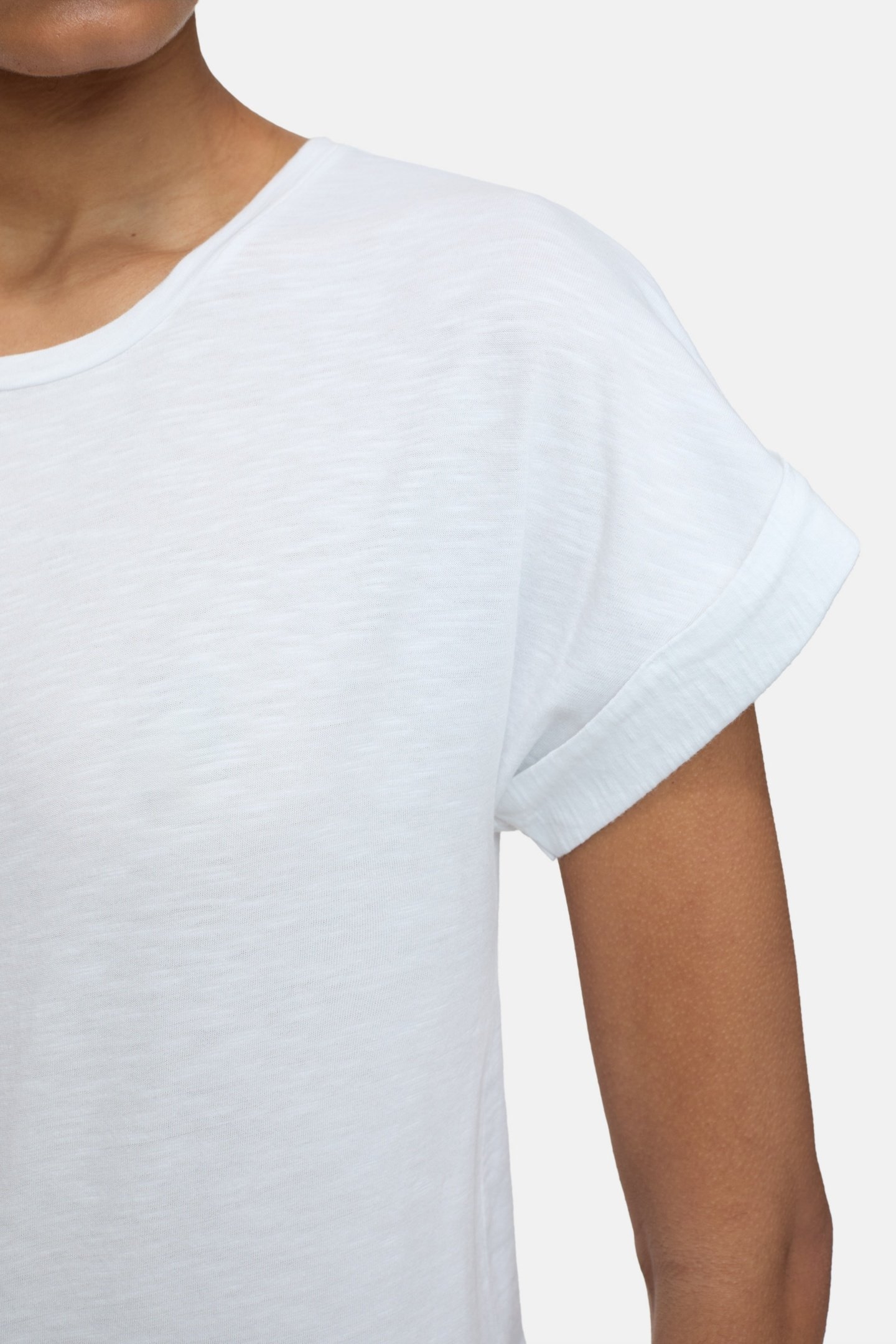 TURN UP T-SHIRT WHITE 5