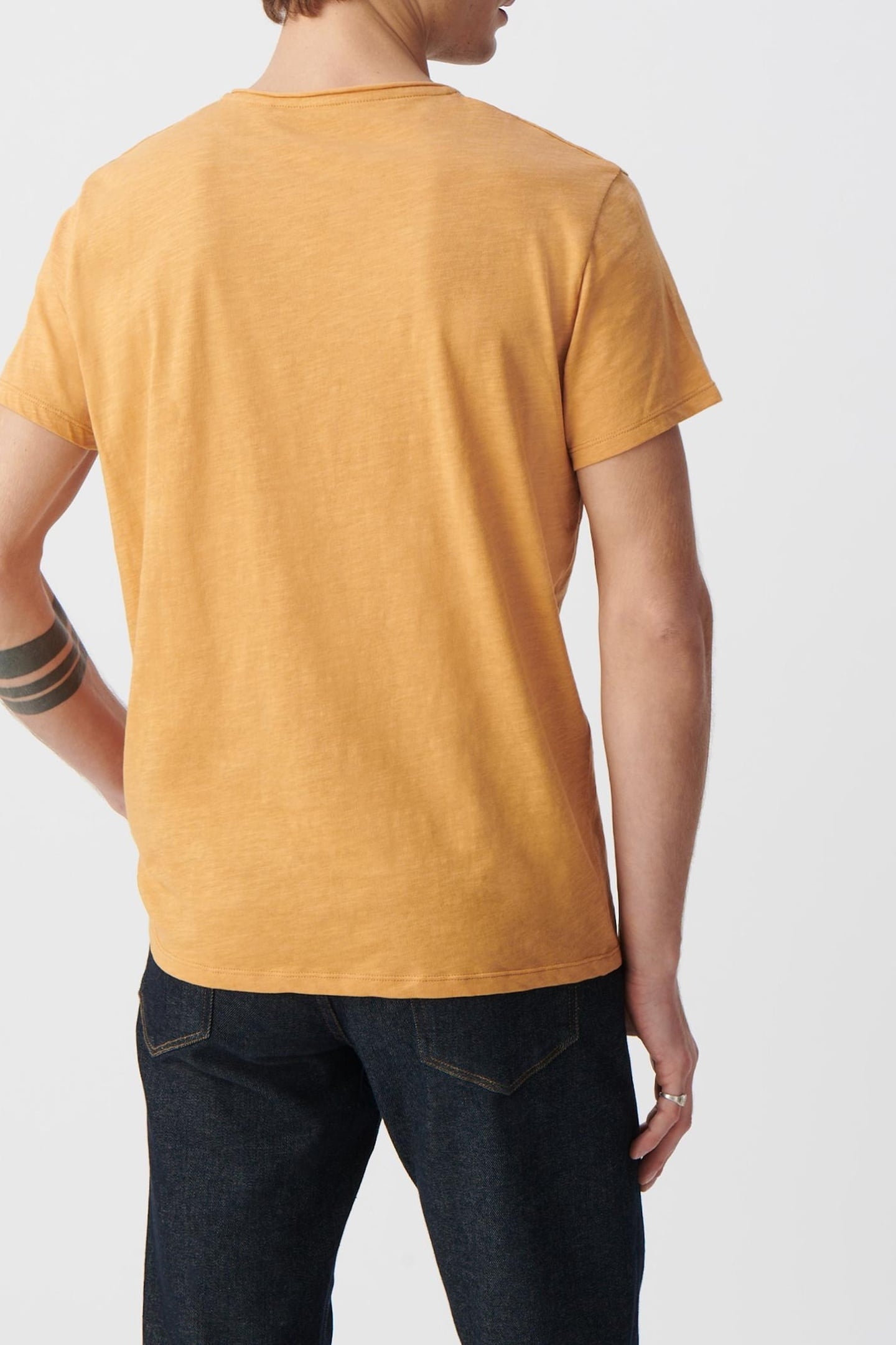 TURMERIC ORGANIC COTTON ESSENTIAL V-NECK T-SHIRT 3