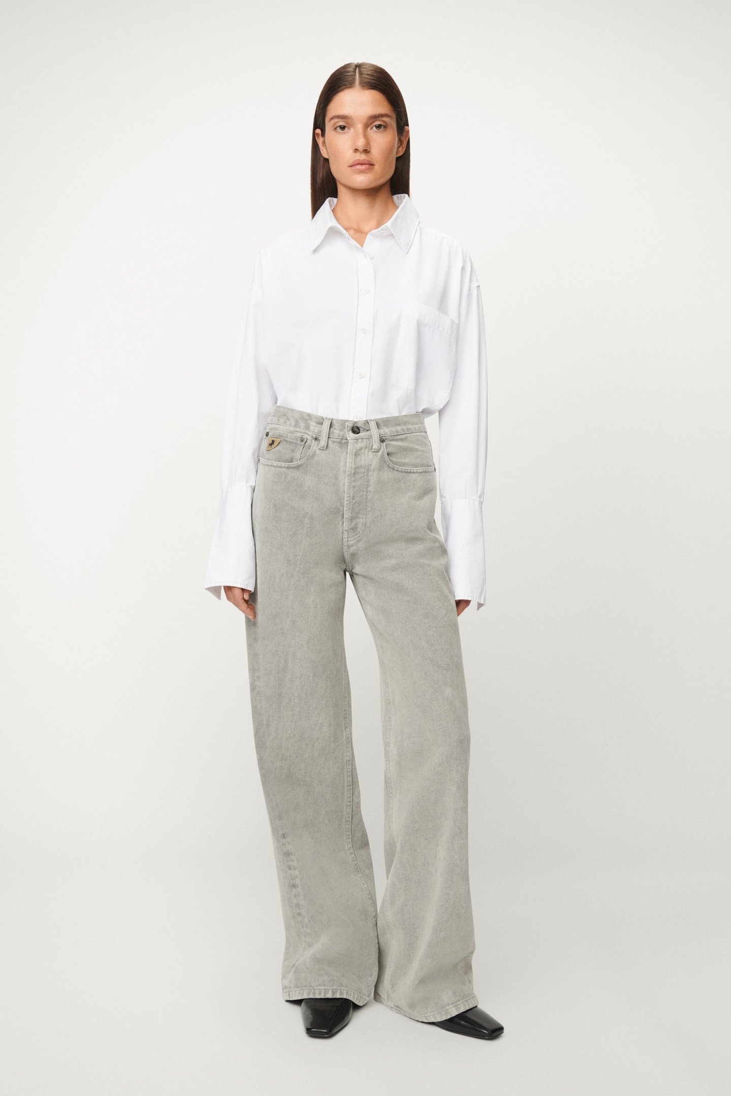 SKATER LOOSE GREY SNOW 3