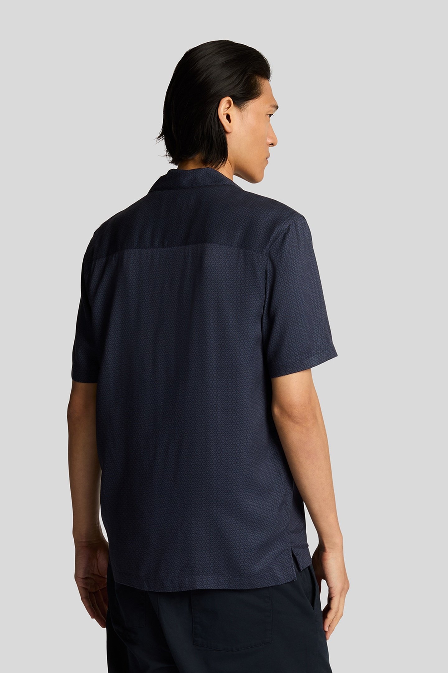 GEO MOTIF PRINTED REVERE SHIRT DARK NAVY 3