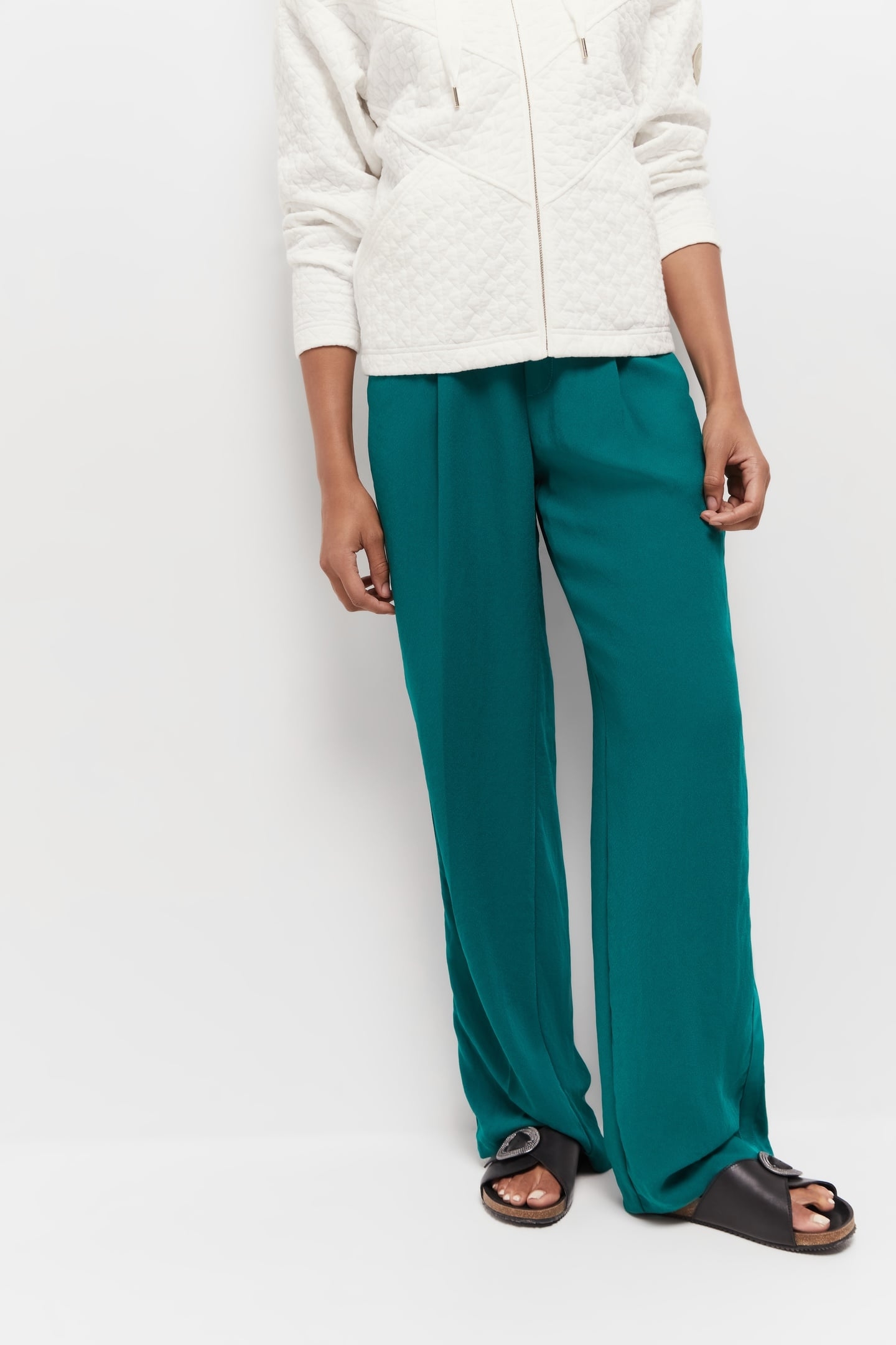 MARGIT - ECRU FANCY KNIT ZIPPED CARDIGAN 2