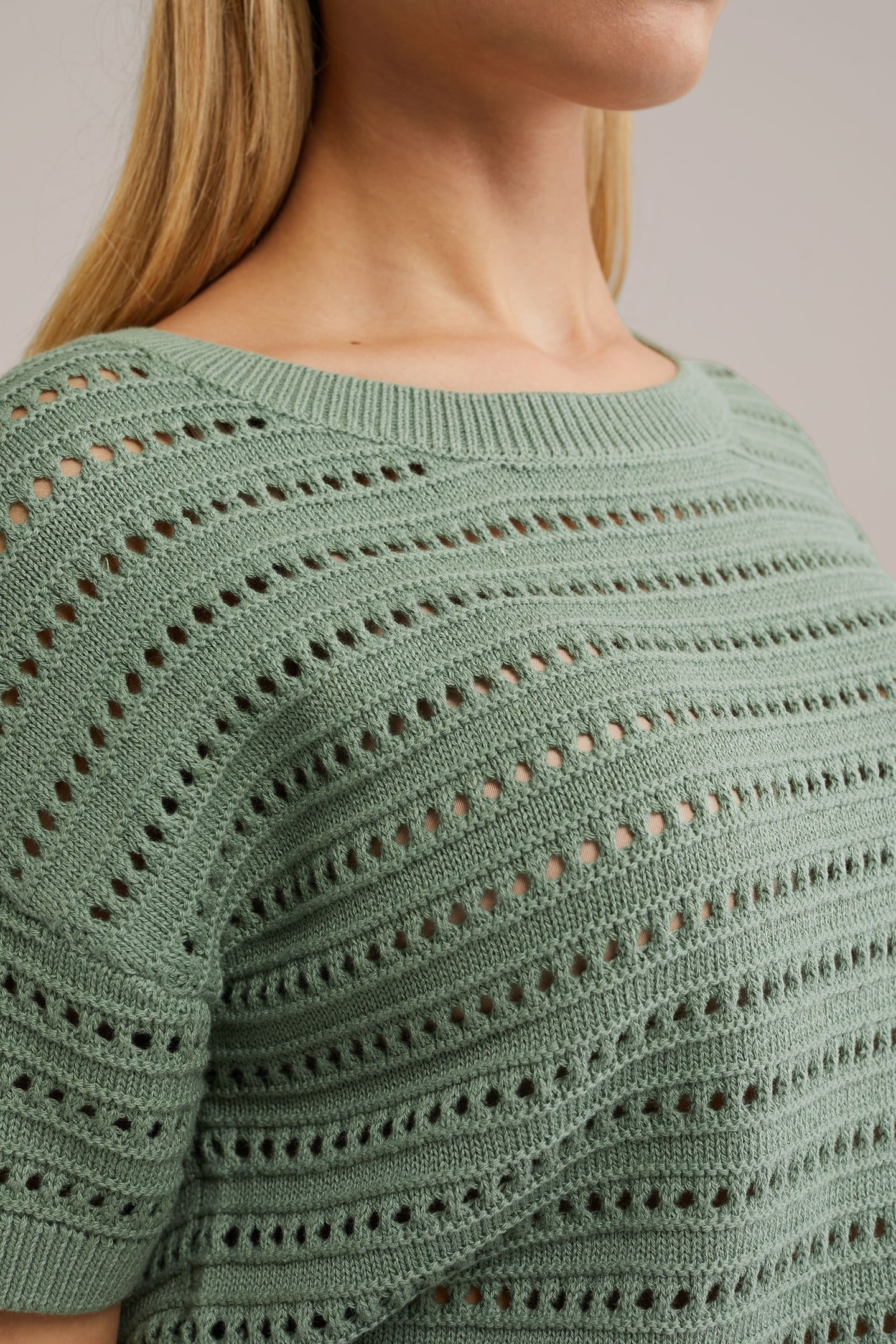 KNITTED PULLOVER LIGHT GREEN 6
