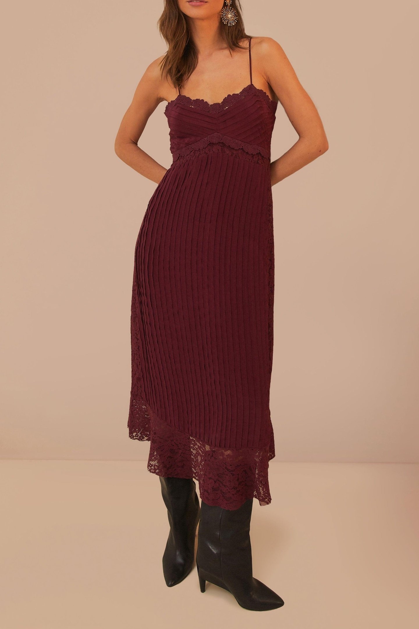 PURPLE LACE SLEEVELESS MIDI DRESS 1